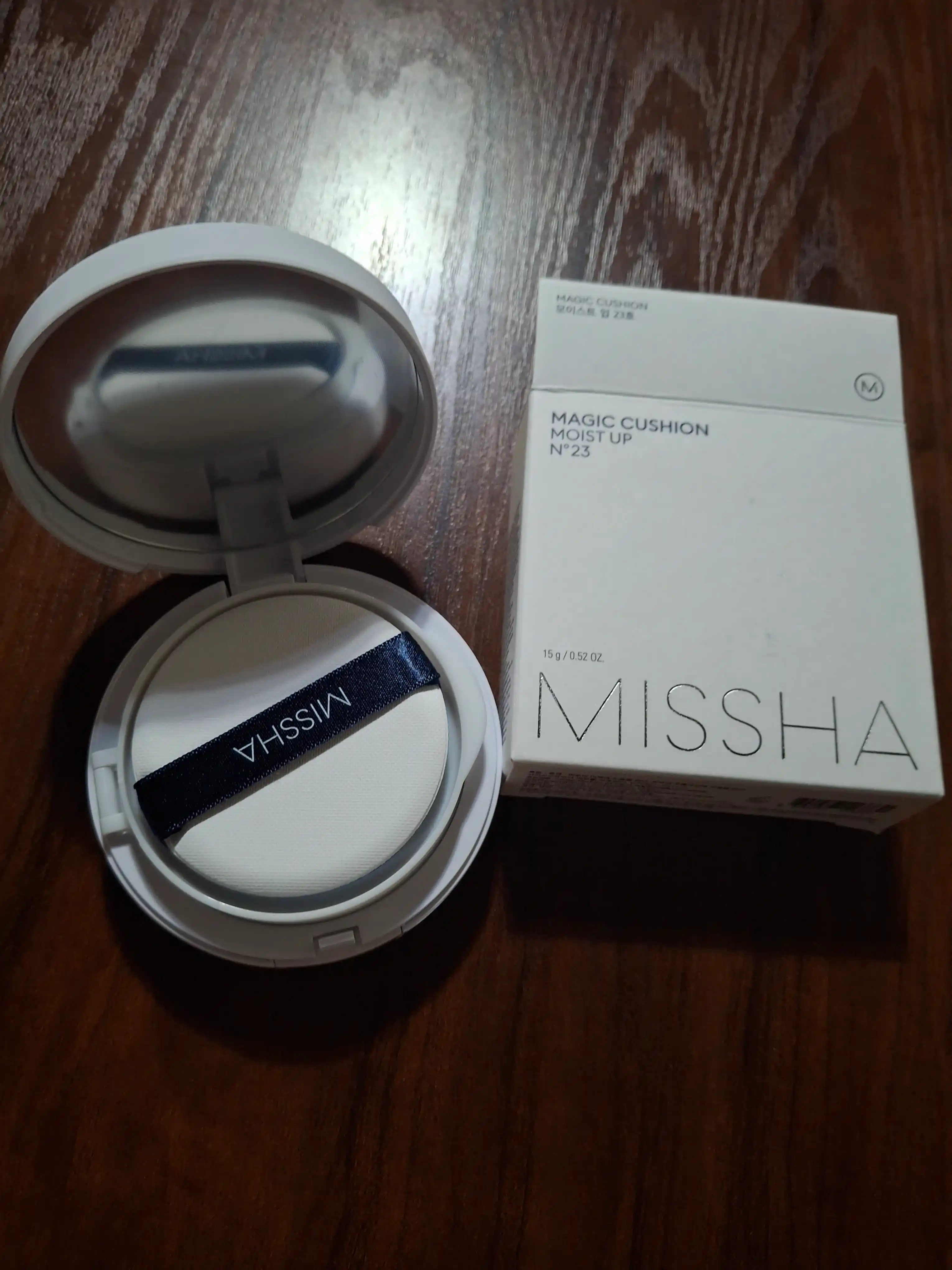Namlovchi tonal yostiqcha Missha Magic Cushion Moist Up SPF50+ PA+++