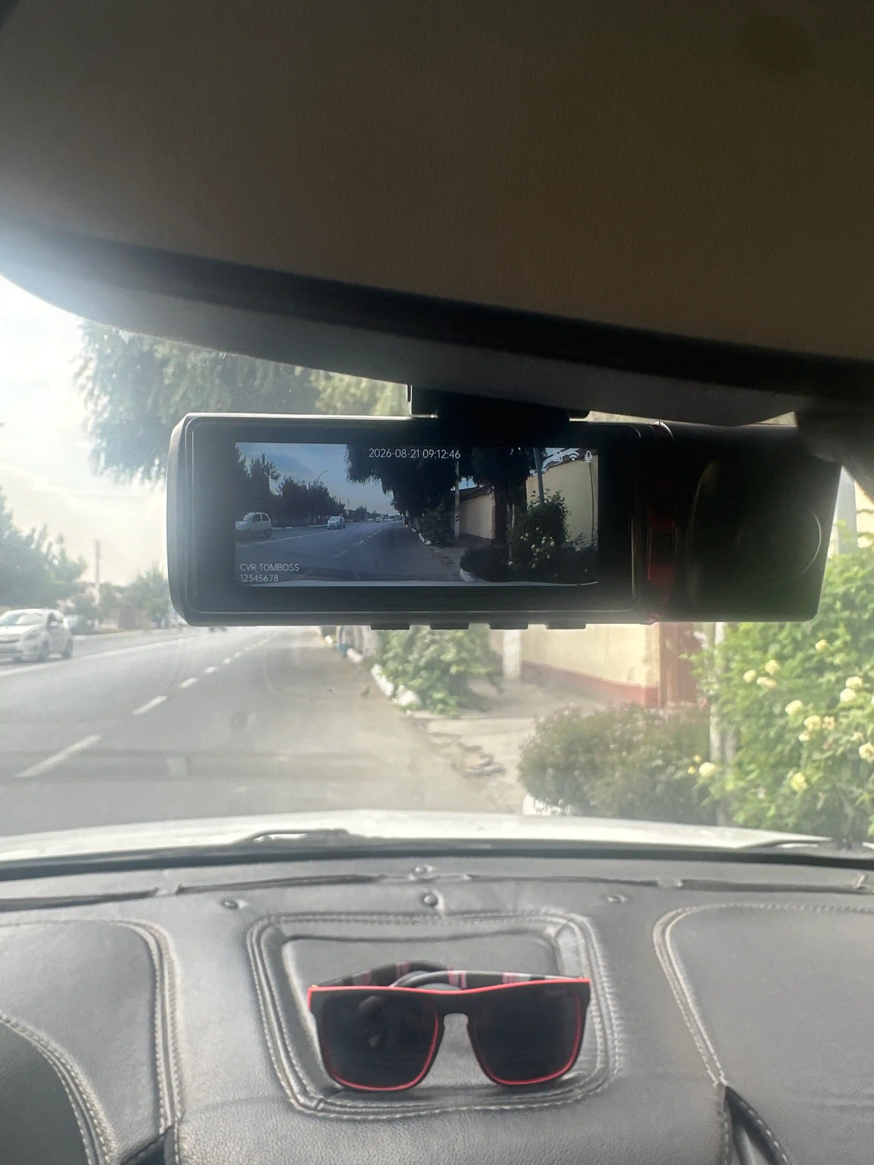 Videoregistrator Channel 3 Kamerali 4K Ultra HD WiFi GPS  Parking 3.2 HD displey ekran