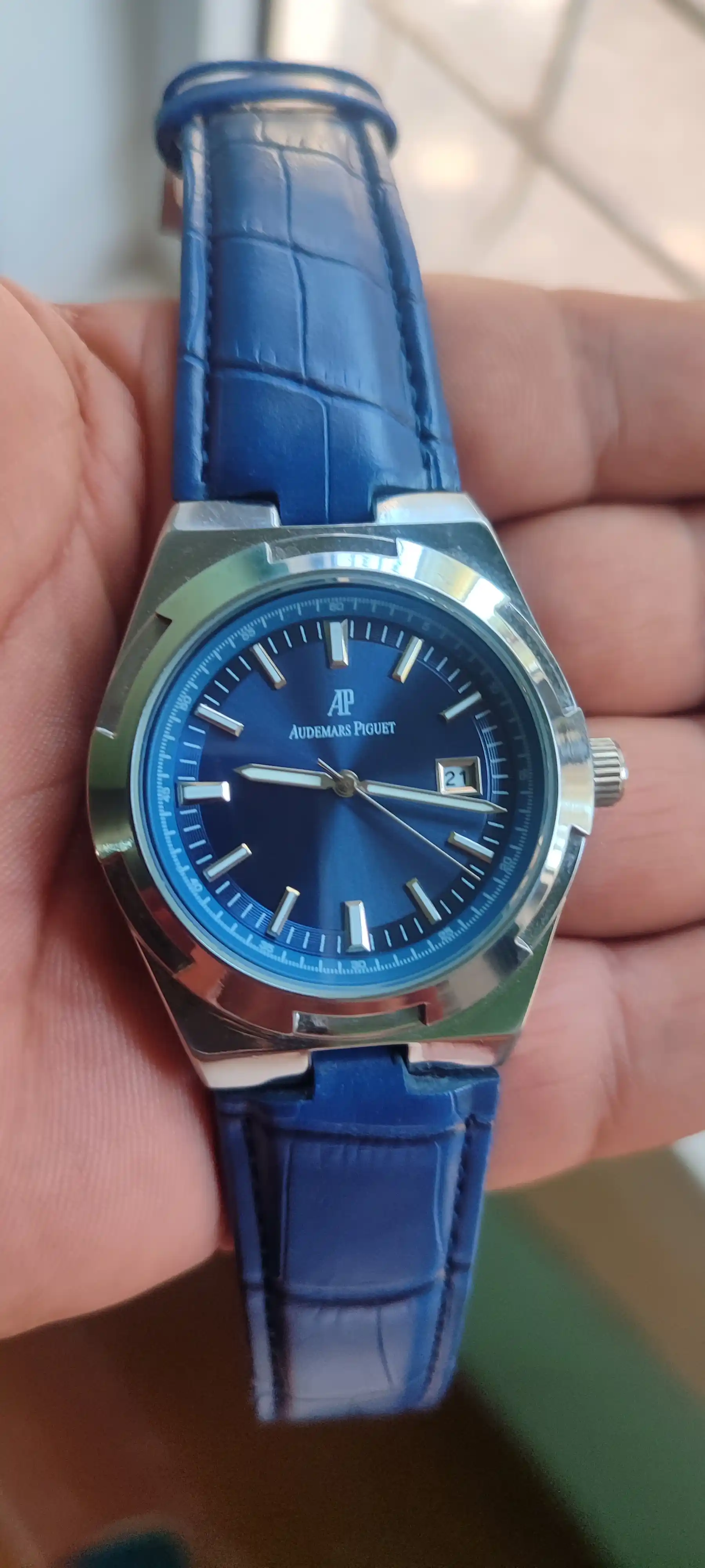 Audemars Piguet erkaklar uchun klassik qo‘l soati, taqvimli, kvarts mexanizm