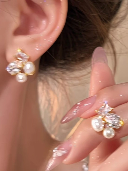 Серьги женские, элегантные, нарядные и повседневные - 