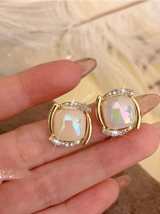 Серьги женские, элегантные, нарядные и повседневные - 