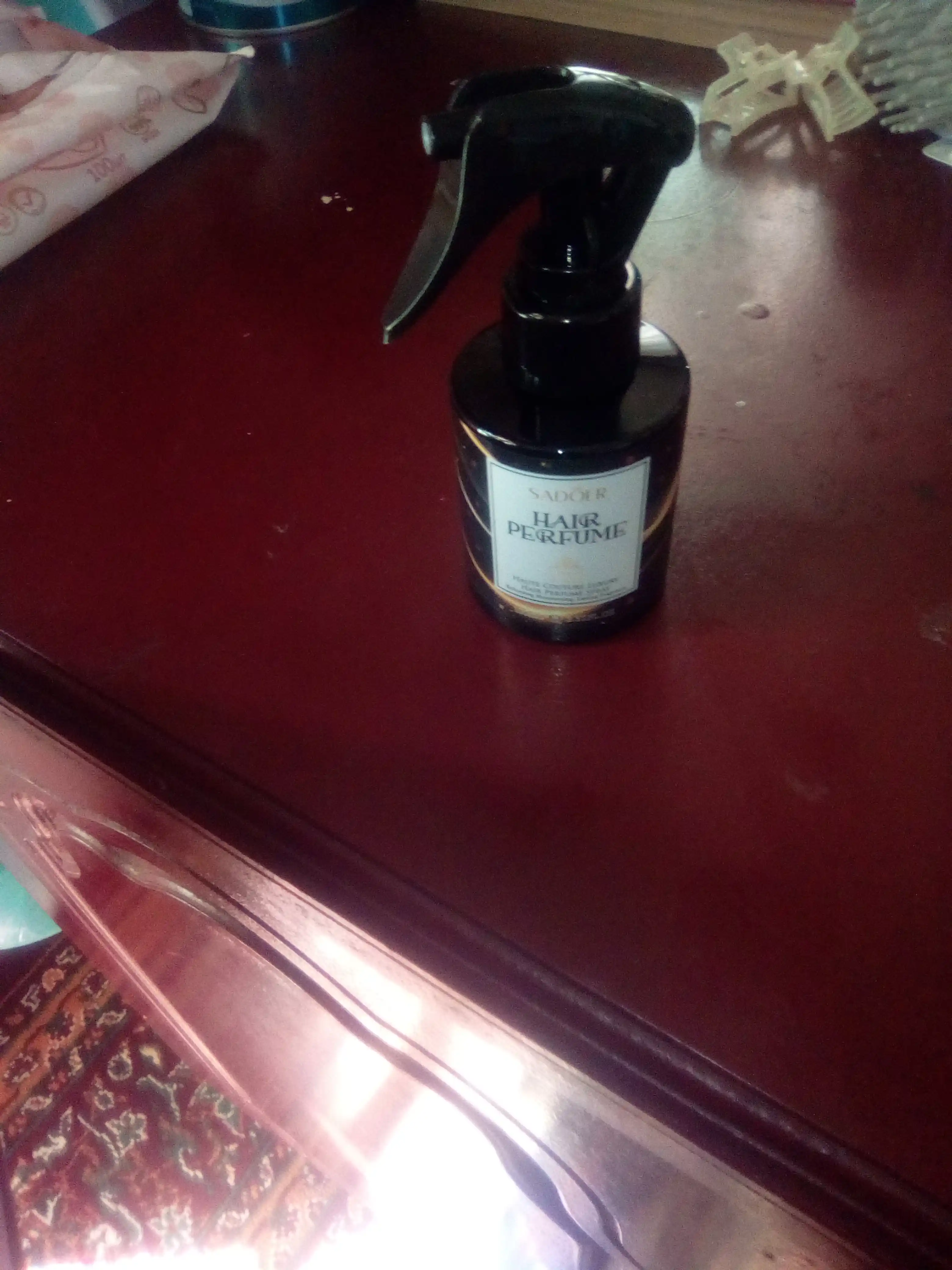 Tana va soch uchun parfyum-sprey, namlantiruvchi, yaltiroq beruvchi, yoqimli hidli, 100 ml