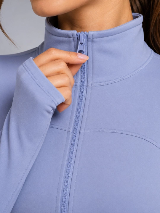 Rashgard — ayollar uchun fermuarli sport kostyumi, o'lchamlari: M–XXL (46-52)