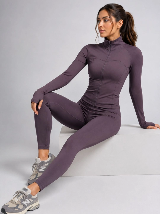 Rashgard — ayollar uchun fermuarli sport kostyumi, o'lchamlari: M–XXL (46-52)