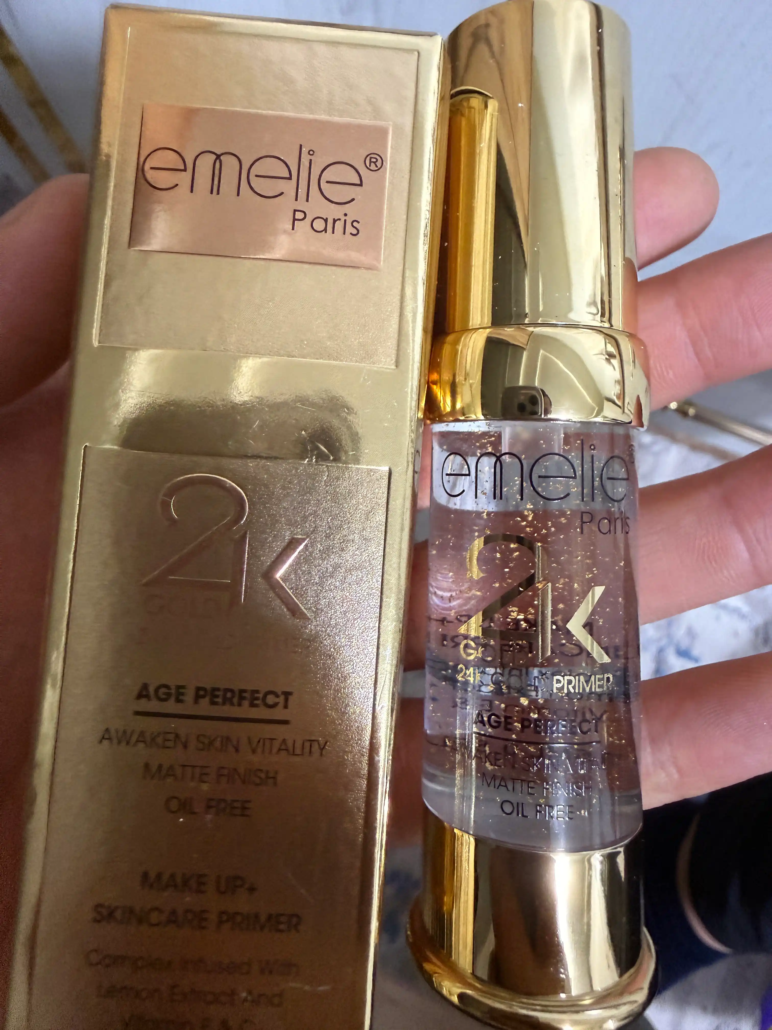 Основа под макияж EMELIE 24K GOLD, база под макияж для лица, праймер, тональная основа 15 г