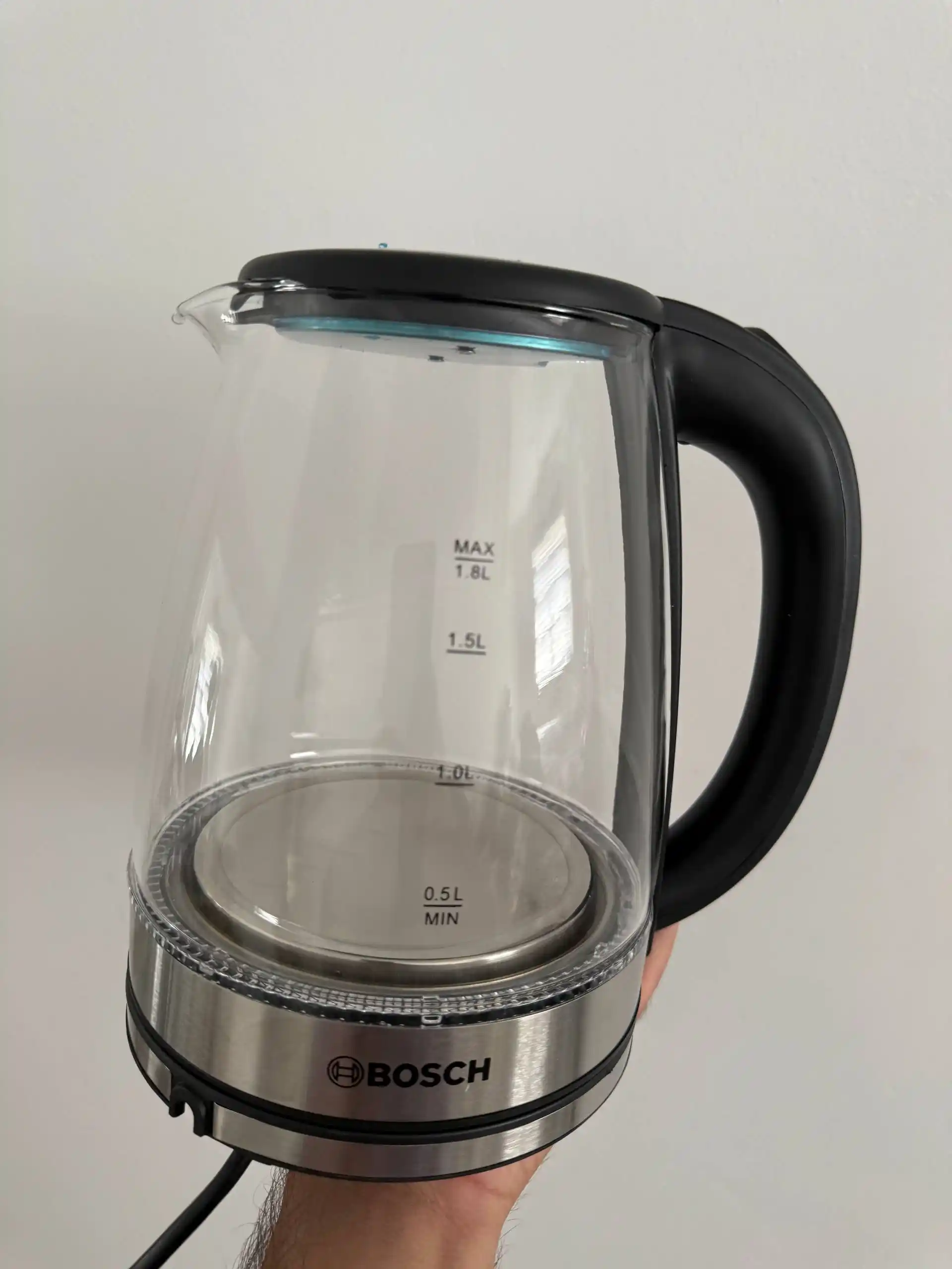 Elektr choynak, 1.8 l 1500-2000 Vt, LED yoritgich va mustahkam konstruksiya