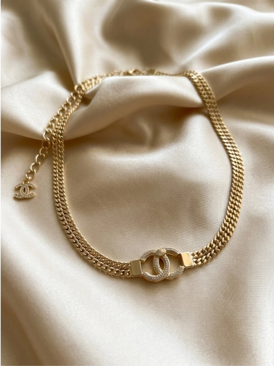 Ayollar uchun brend uslubidagi tilla rang choker, nafis taqinchoq, marjon va zanjir marjon