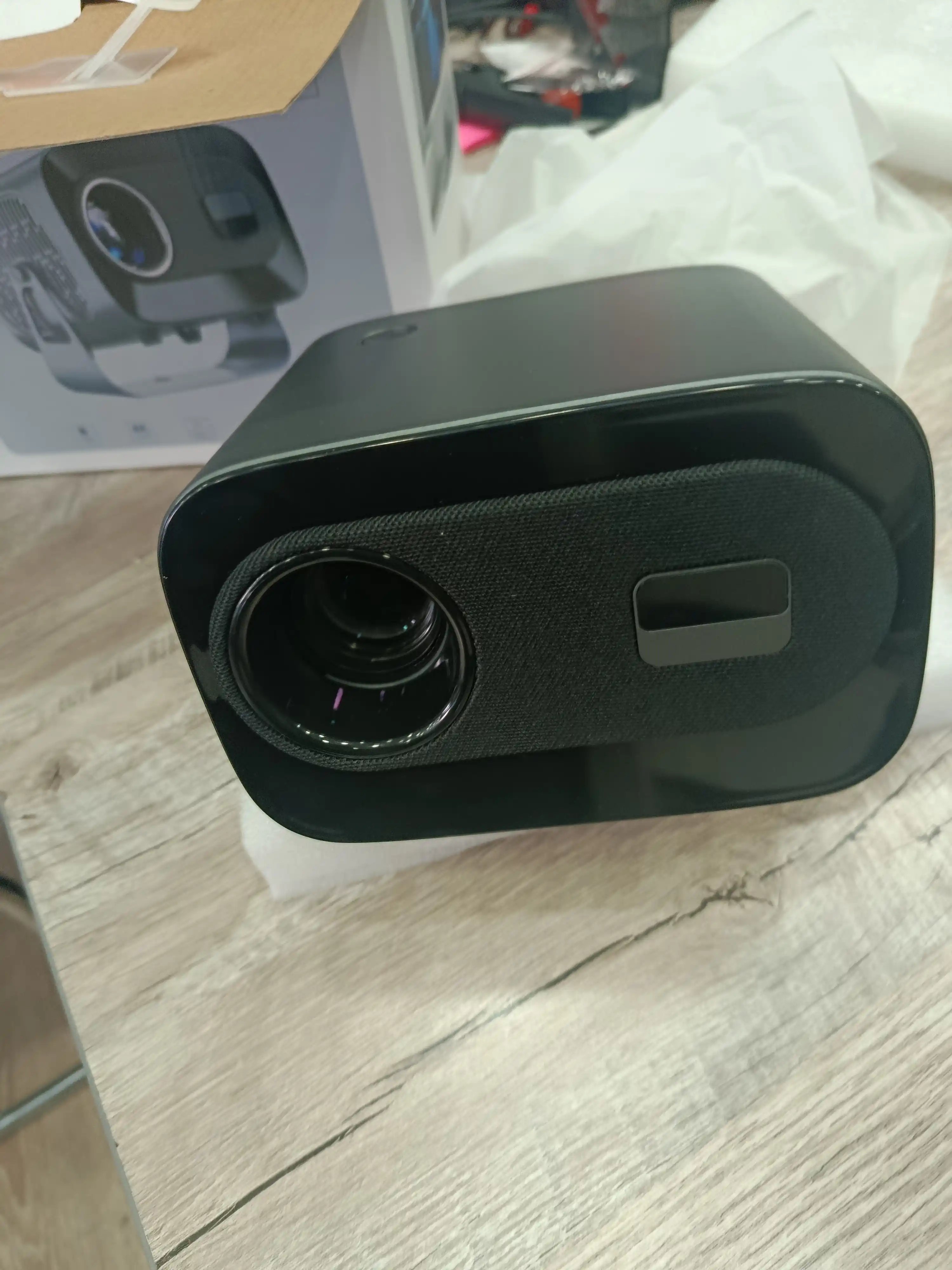 Uy, kino va o‘yinlar uchun ixcham Full HD proyektor, katta ekran, HDMI, USB