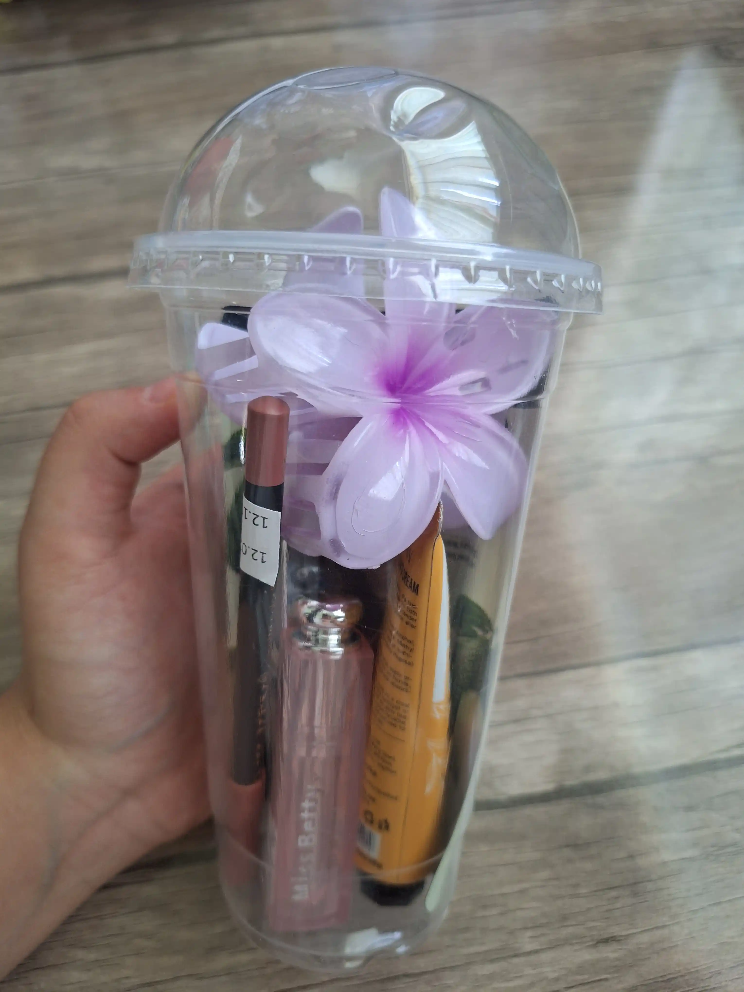 Beauty Set 6 in 1 — идеальный подарочный набор для девушек
