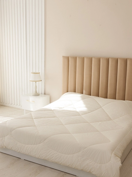 Qalin junli adyol Sleep&Beyond 200×220 sm , sovuq mavsum uchun juda issiq adyol - 