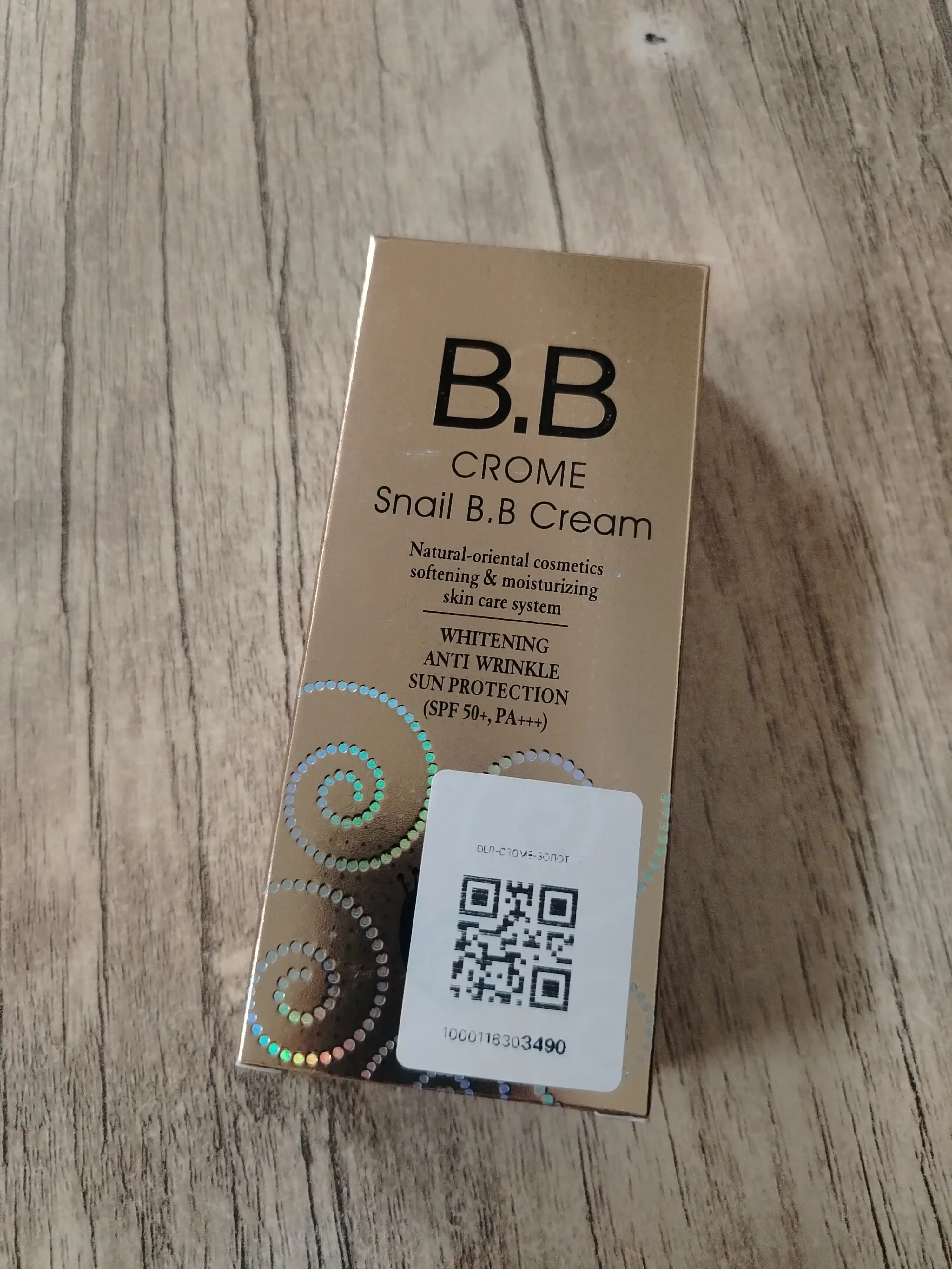 CROME SNAIL BB krem SPF50, с муцином улитки, отбеливающий тональный крем