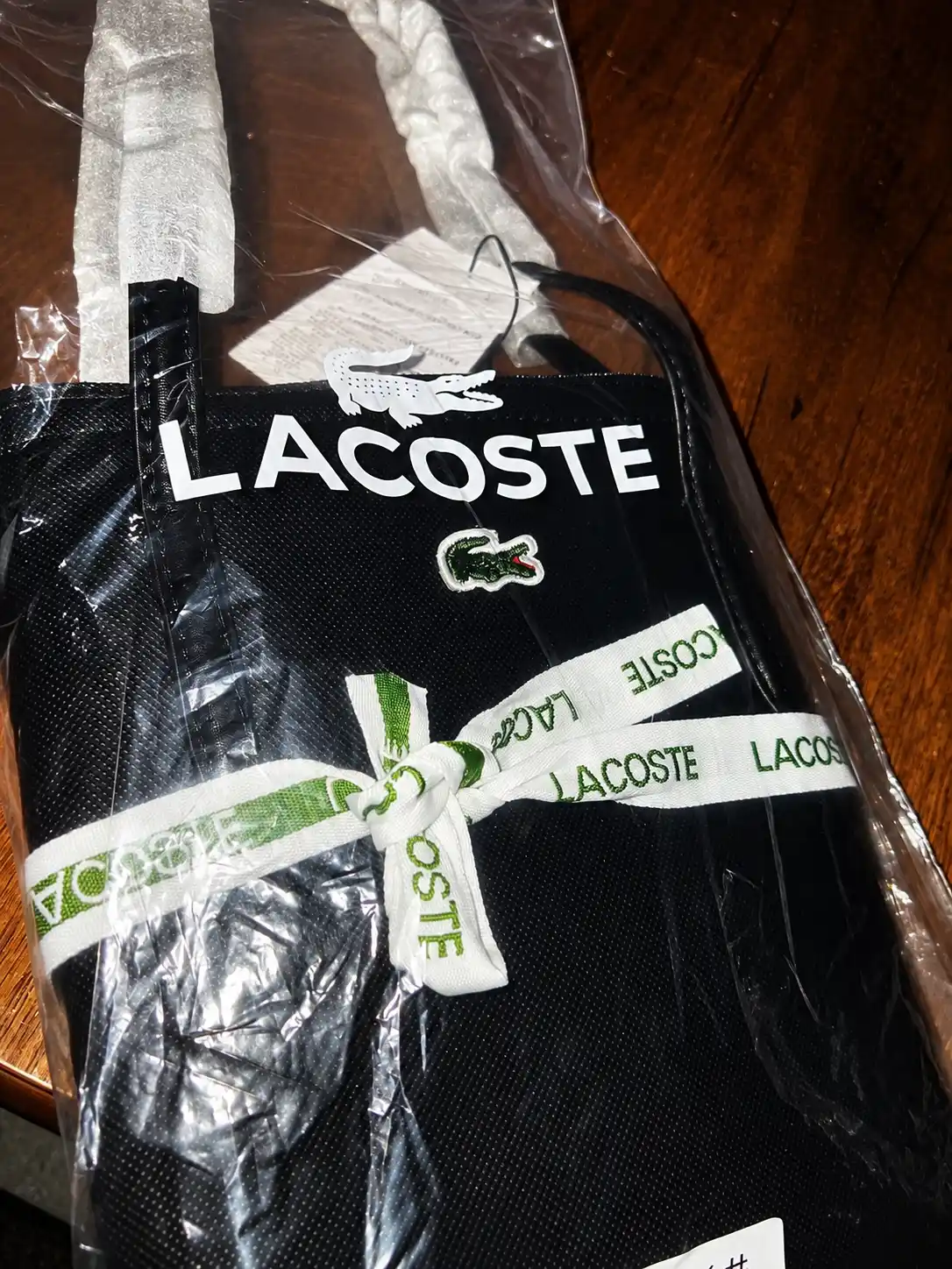 Lacoste uslubidagi ayollar sumkasi