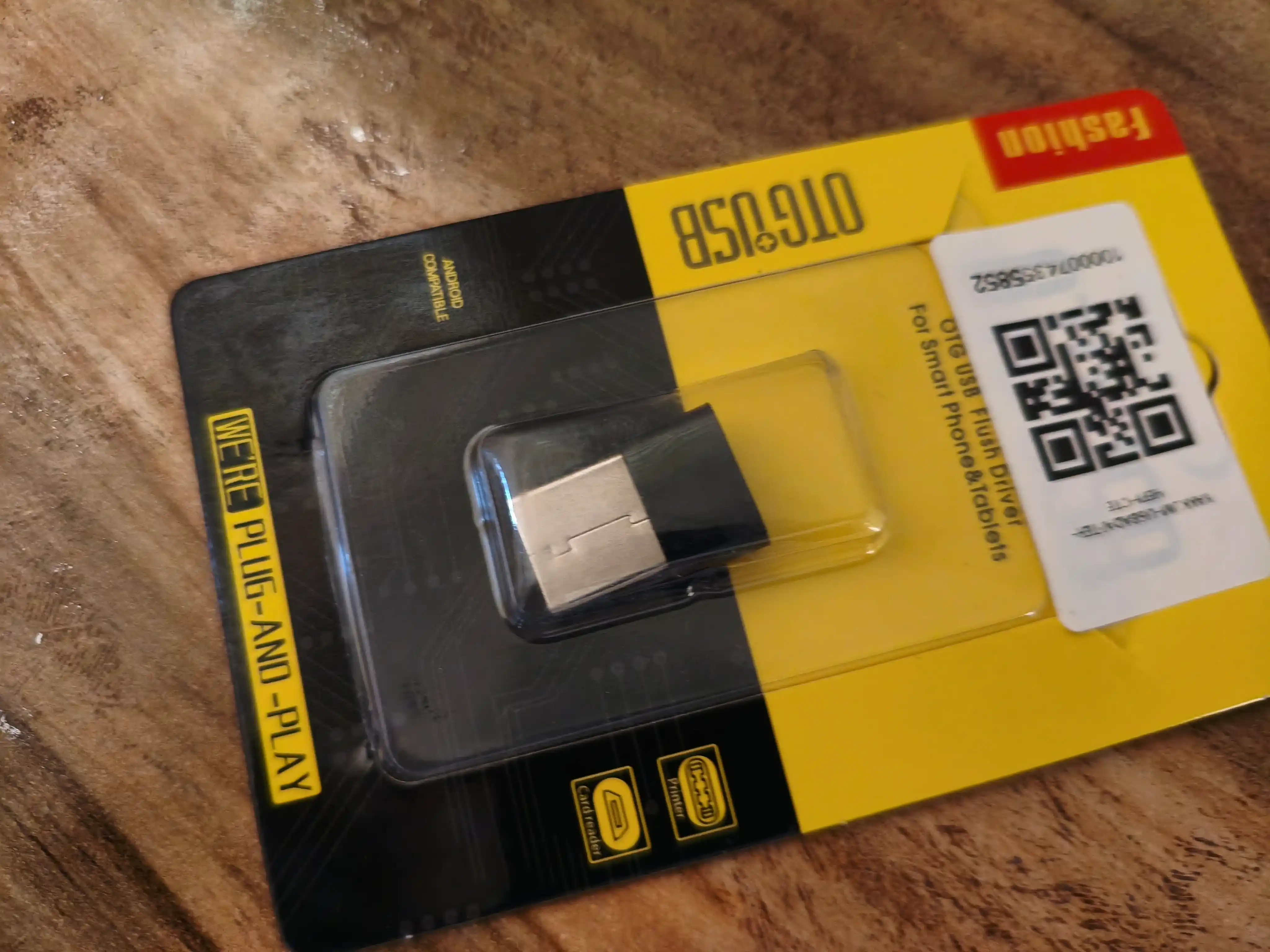 Adapter, zaryadlash va ma’lumot uzatish uchun USB, Type-C, Lightning o‘tkazgich