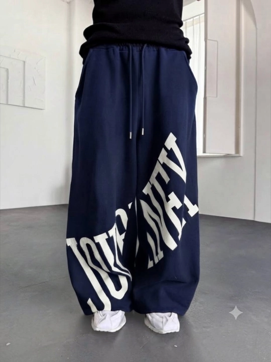 Ayollar uchun oversize baggy sport shim, keng fason, printli zamonaviy shim