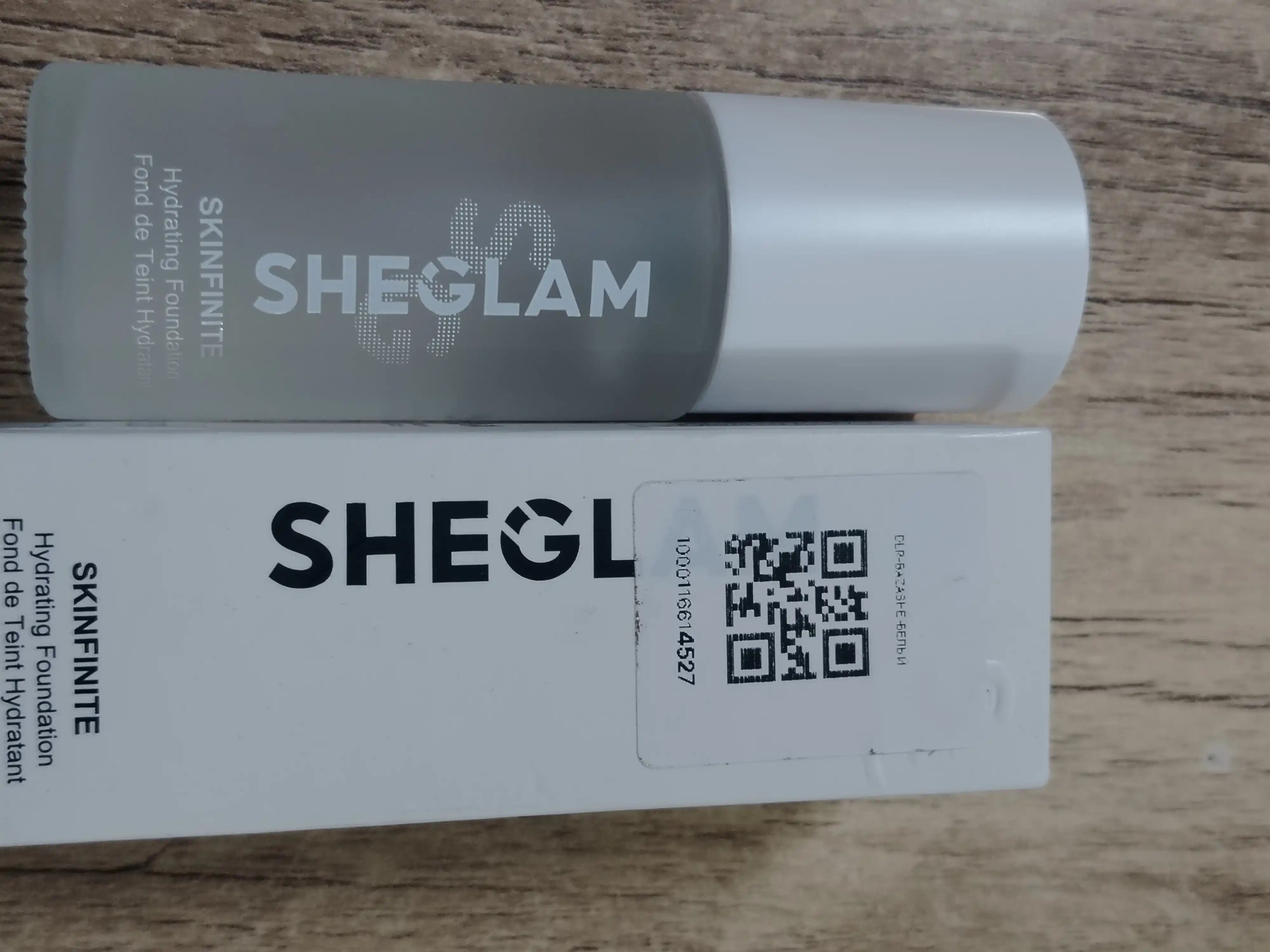 Sheglam makiyaj uchun asos, yuz uchun namlovchi tonal krem SKINFINITE 40 ml