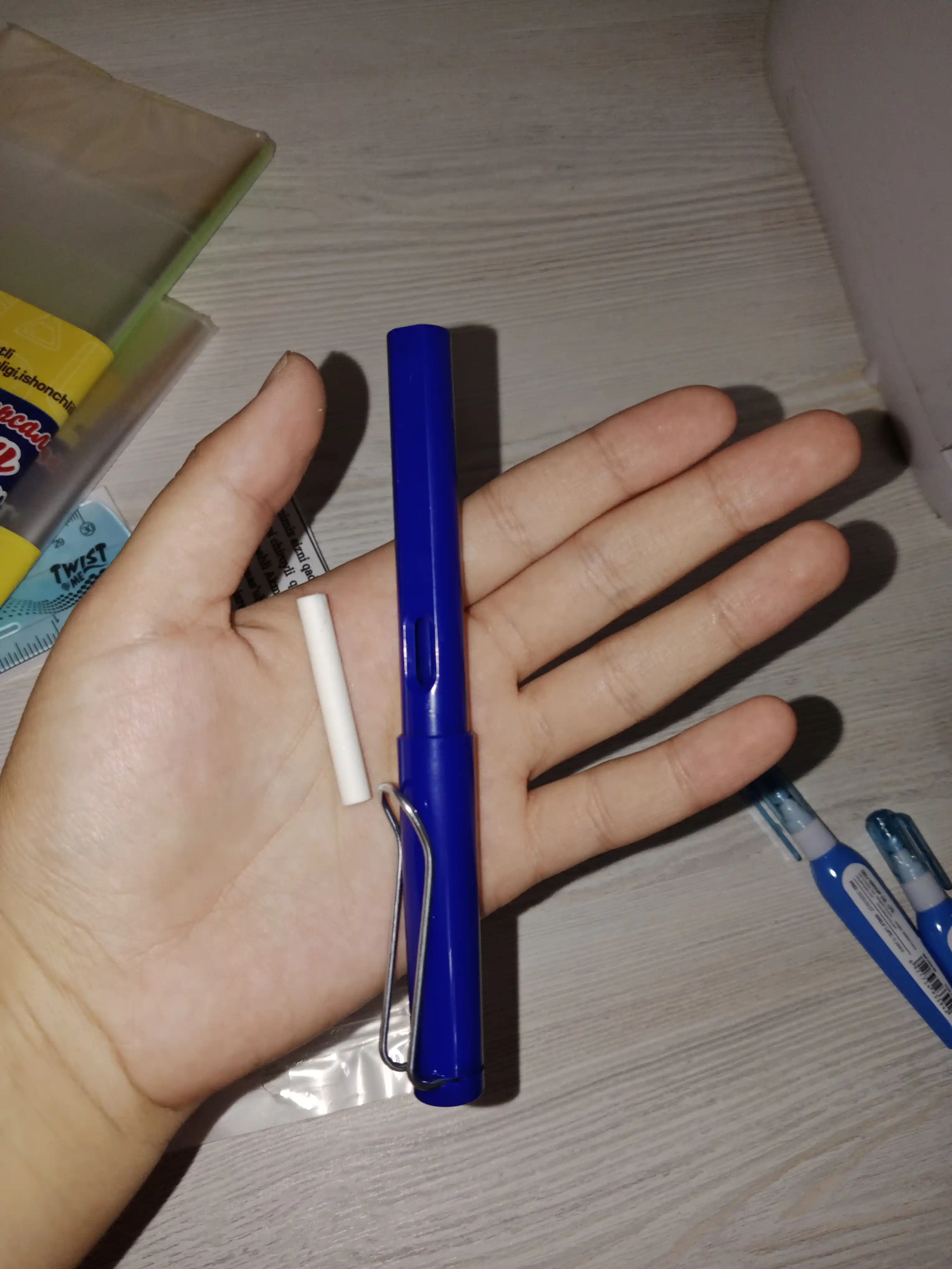Cheksiz qora va rangli qalamlar, tugamaydigan qalamlar top'lami, HB