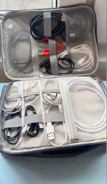 Gadjet va kabellar uchun sayohat organayzeri, elektronika aksessuarlari sumkasi