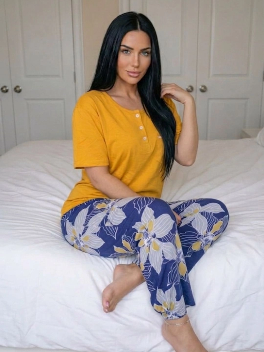 Uy kiyimi, pijama, kalta yengli