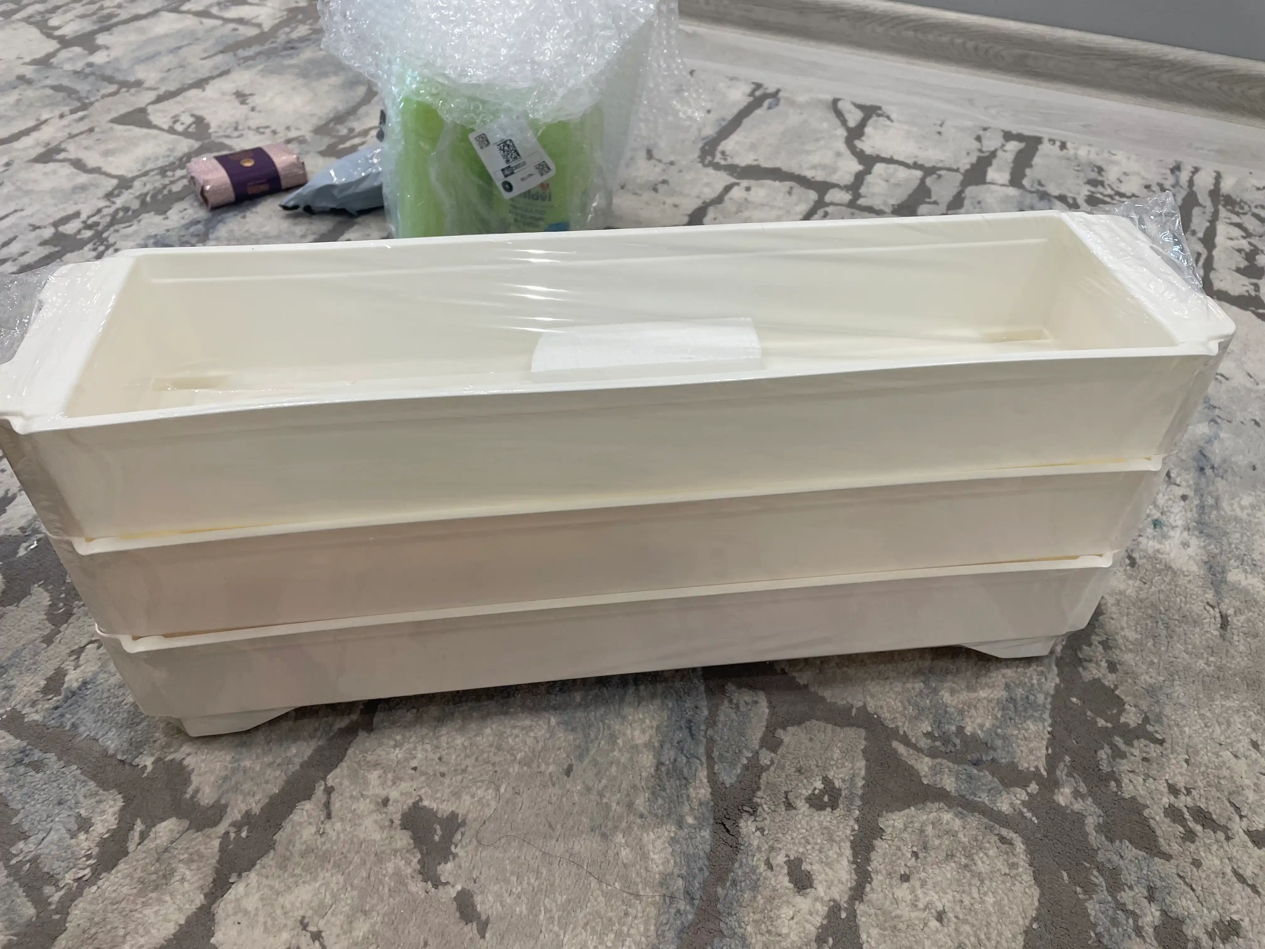 Keeplex Regula g'ildiraklaridagi oshxona va hammom uchun tor plastik polli tokcha