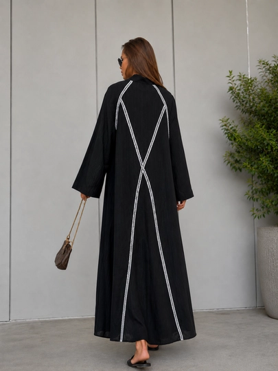 Ayollar uchun qora uzun kardigan-kimono, oqish bezakli zamonaviy kiyim, keng yengli libos