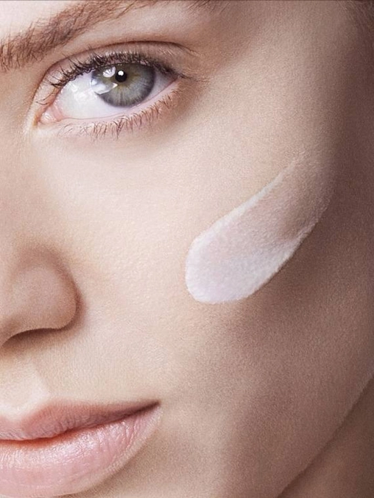 Cолнцезащитный крем Lancome SUPRASCREEN SPF50+ антивозрастная коррекция