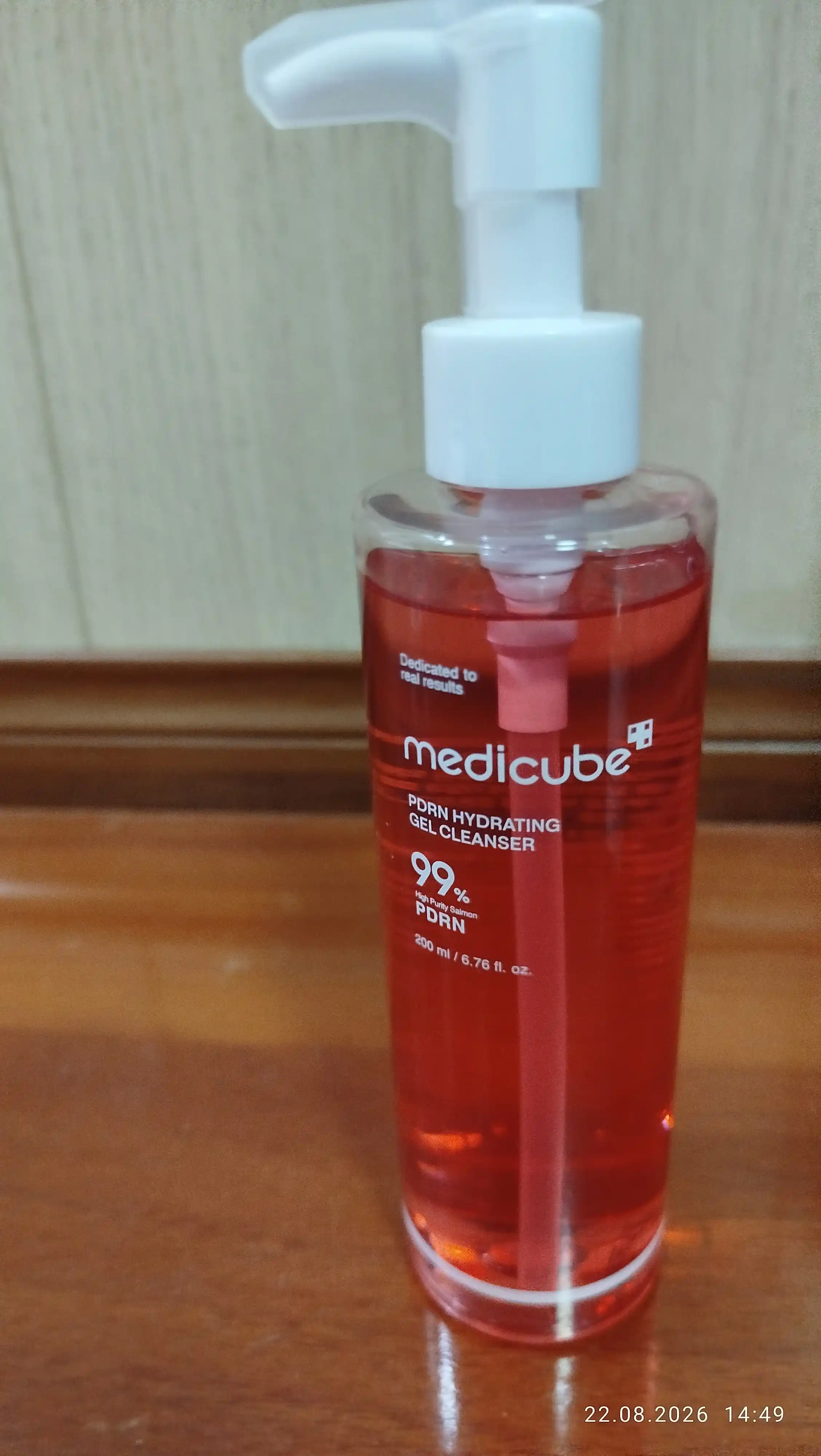 Medicube PDRN Hydrating Gel Cleanser — увлажняющий гель для умывания с 99% PDRN