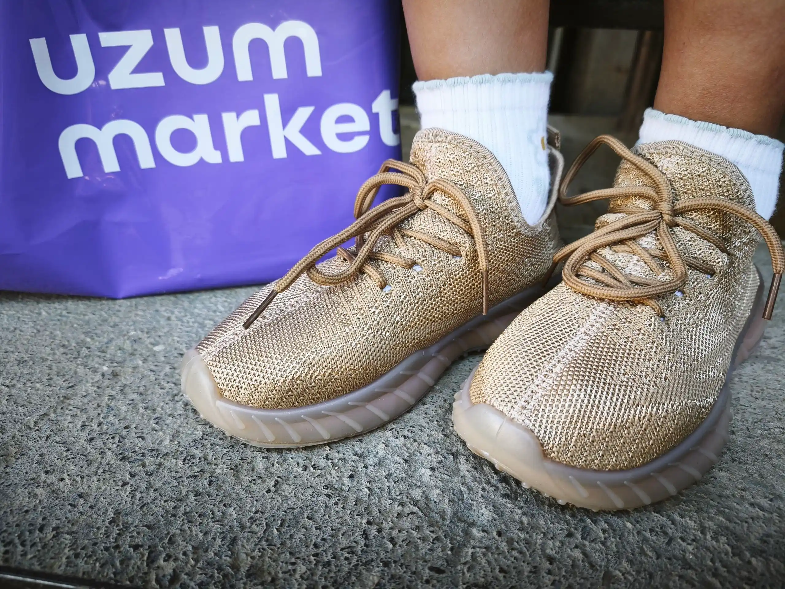 Qizlar va og'il bolalar uchun Yeezy krossovkalar, 27-37