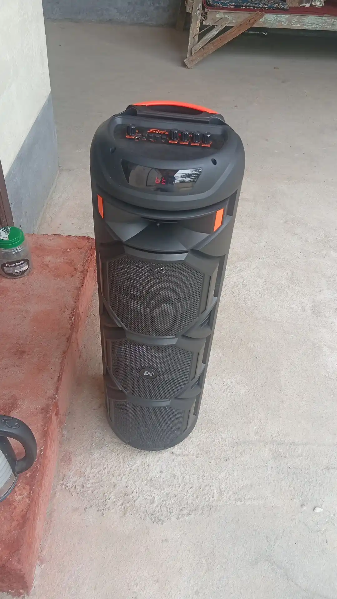 Portativ Kolonka, Simsiz Bluetooth Karaoke musiqasi, mikrofonli, pultli va RGB yorug'lik