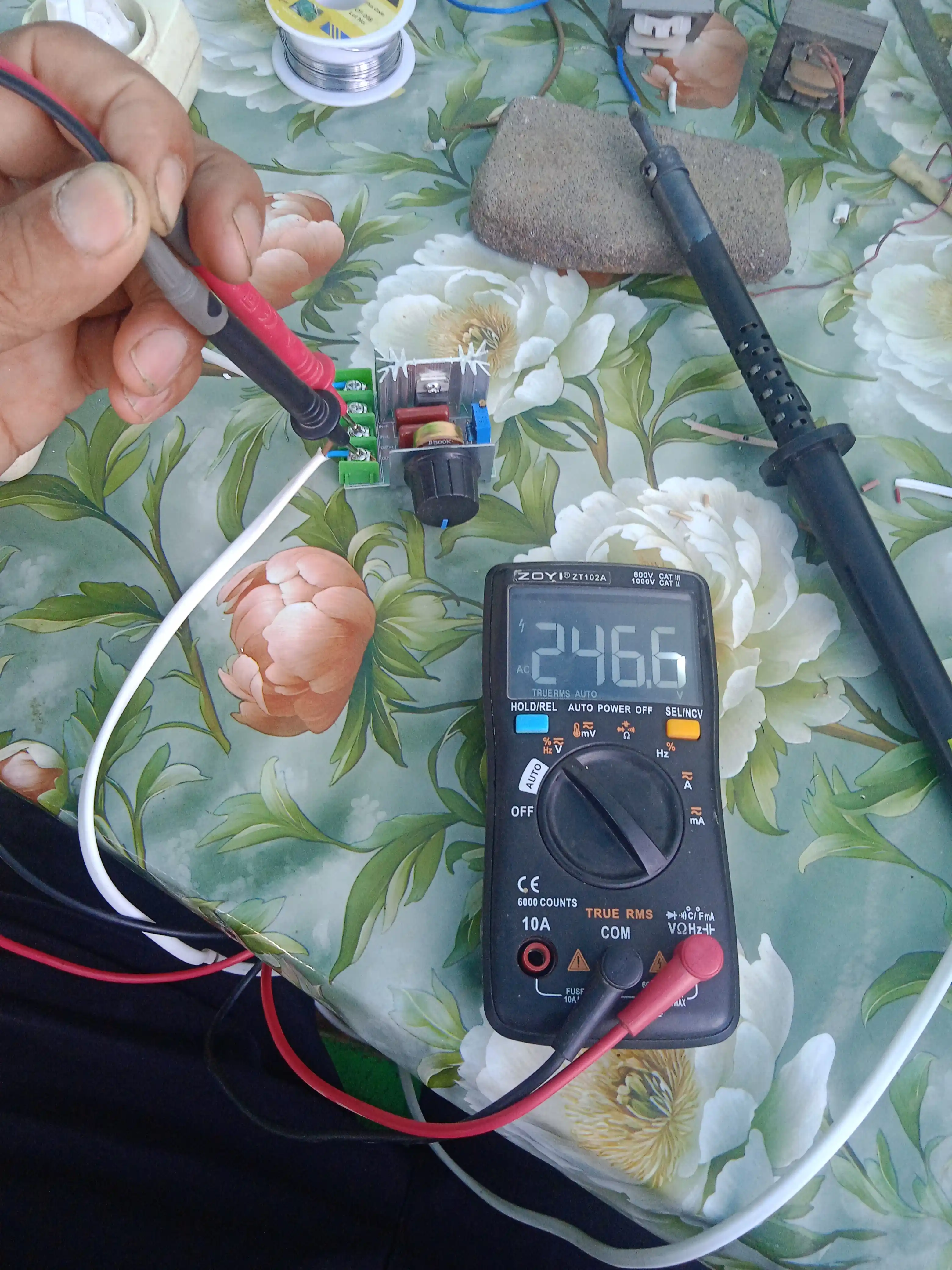 220V kuchlanish regulyatori (Dimmer) 2200W