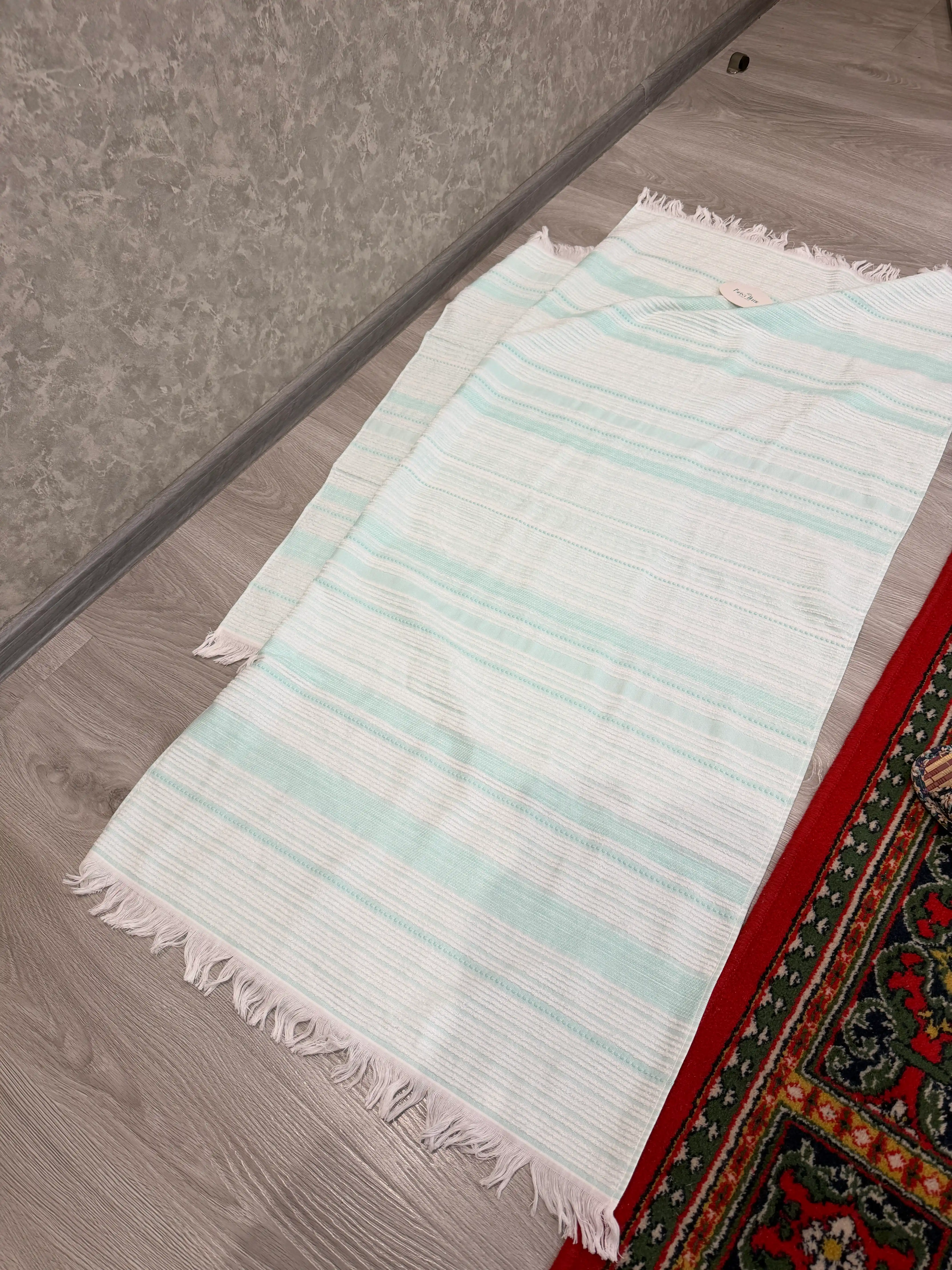Полотенце хлопковое 50х90 с бахромой мягкое для лица и ванной