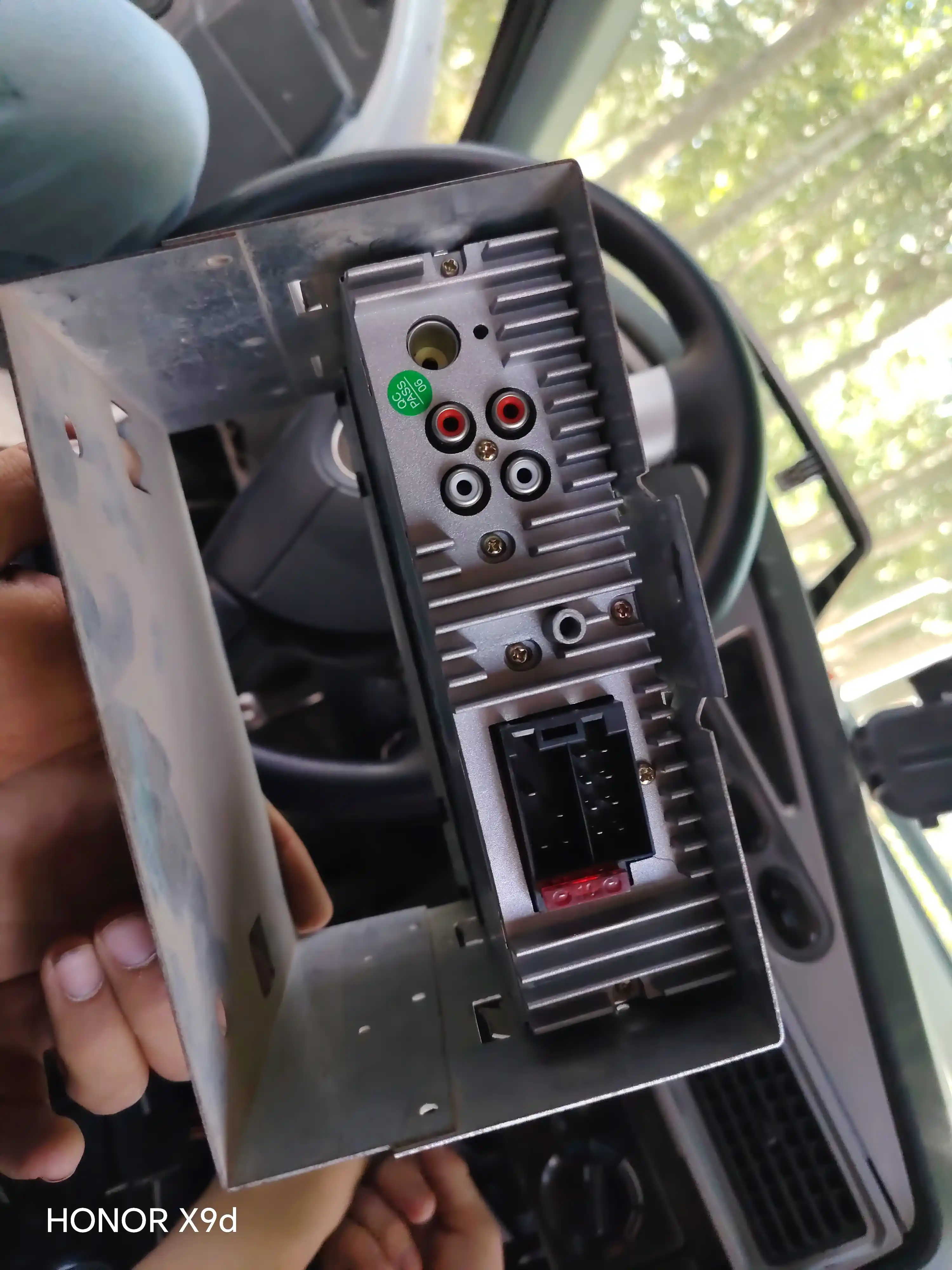 Автомагнитола Carrozzeria.AA DEH-P01 с Bluetooth, USB, AUX и FM-радио