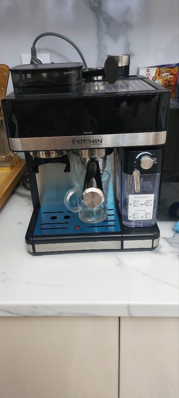 Kompensator va kapuchino qaynatgichli professional qahva mashinasi Kitchen  011