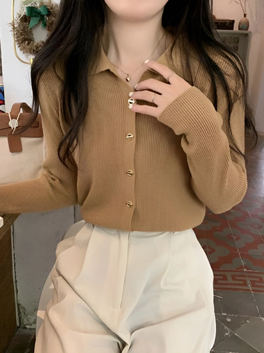 Ayollar kardigani