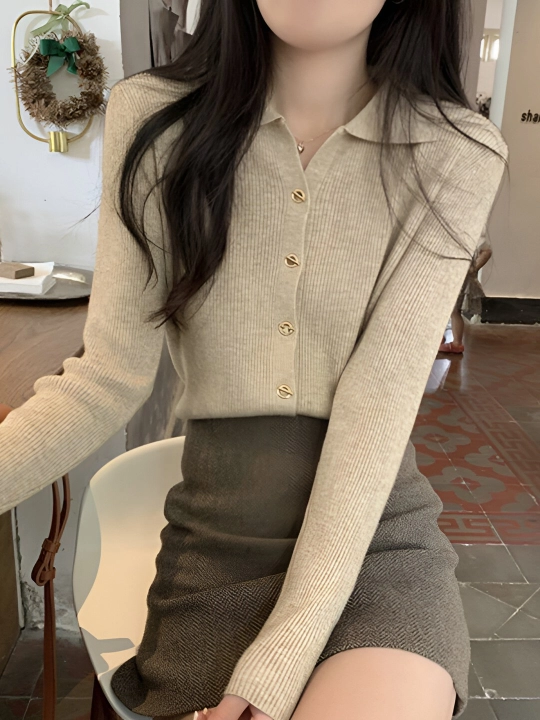 Ayollar kardigani