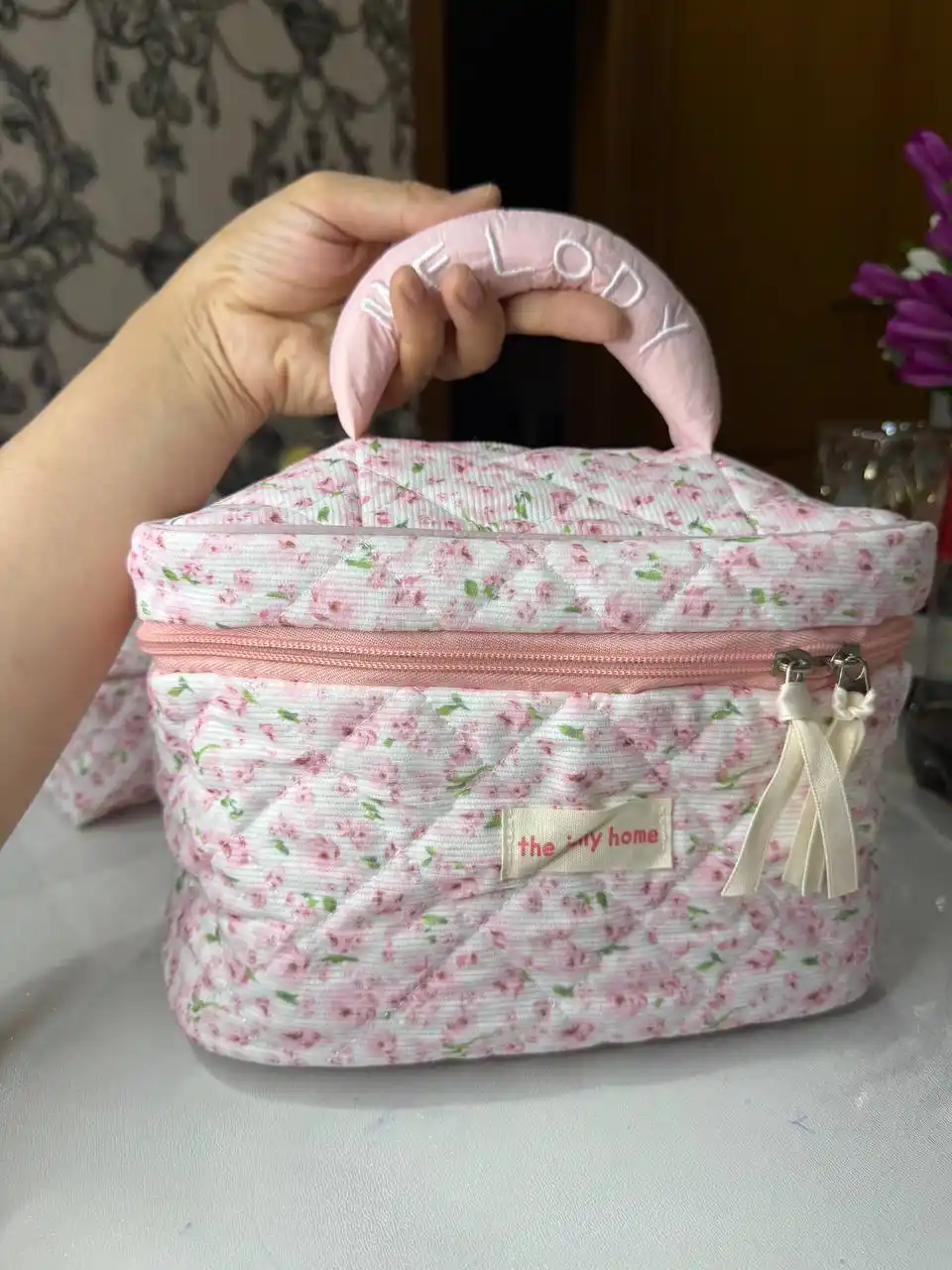 Ayollar kosmetik sumkasi, kosmetik organayzer. Kosmetichka, aksessuar sumka