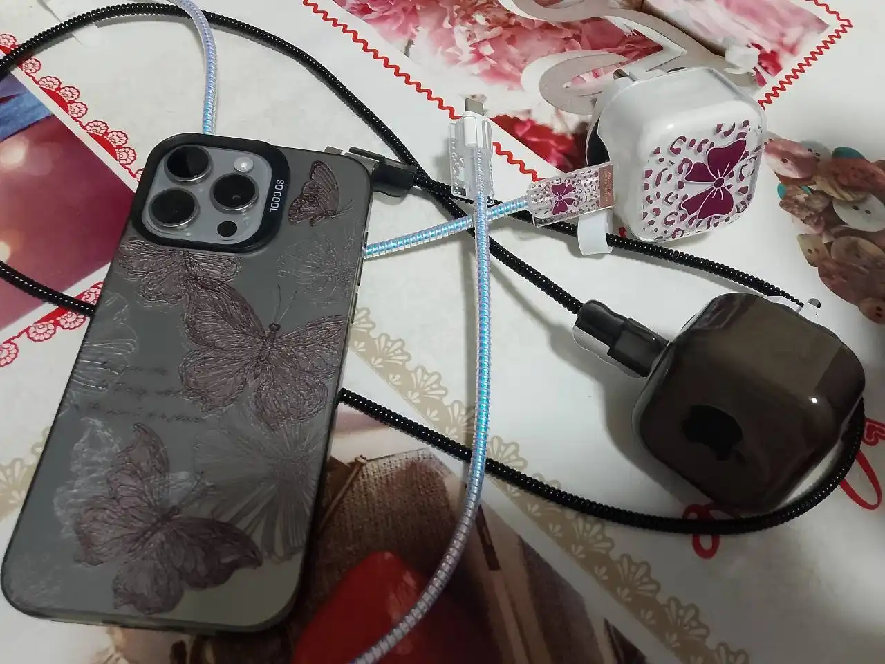 Zaryadchik chexol, iphone zaradka uchun chexol, zaryadchik kabel, chexol, iphone, zaratka