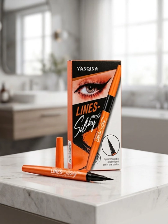 Подводка-фломастер для глаз YANQINA Lines Silky водостойкая жидкая черная