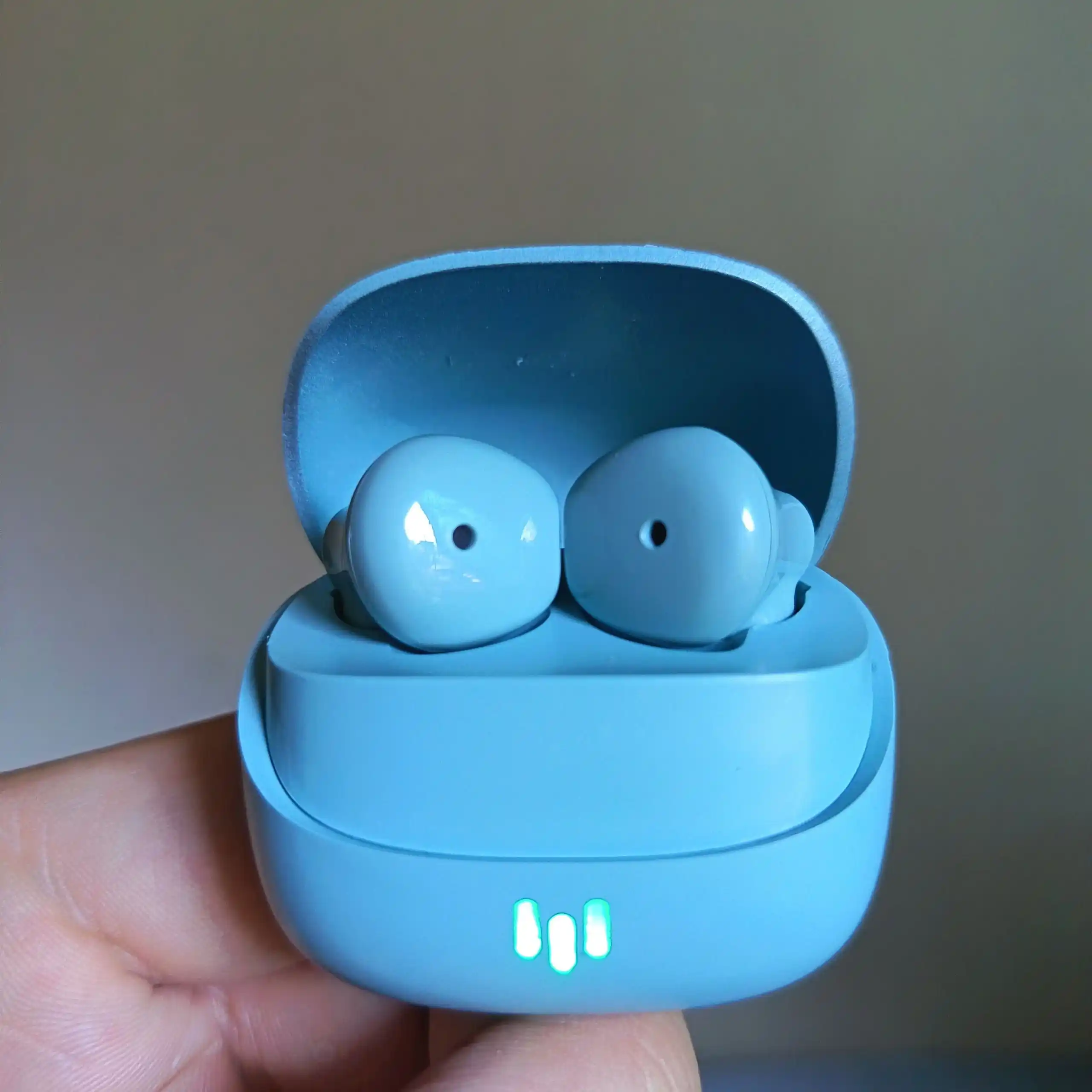 Simsiz, sensorli bluetooth quloqchinlar iPhone va Android uchun 2026