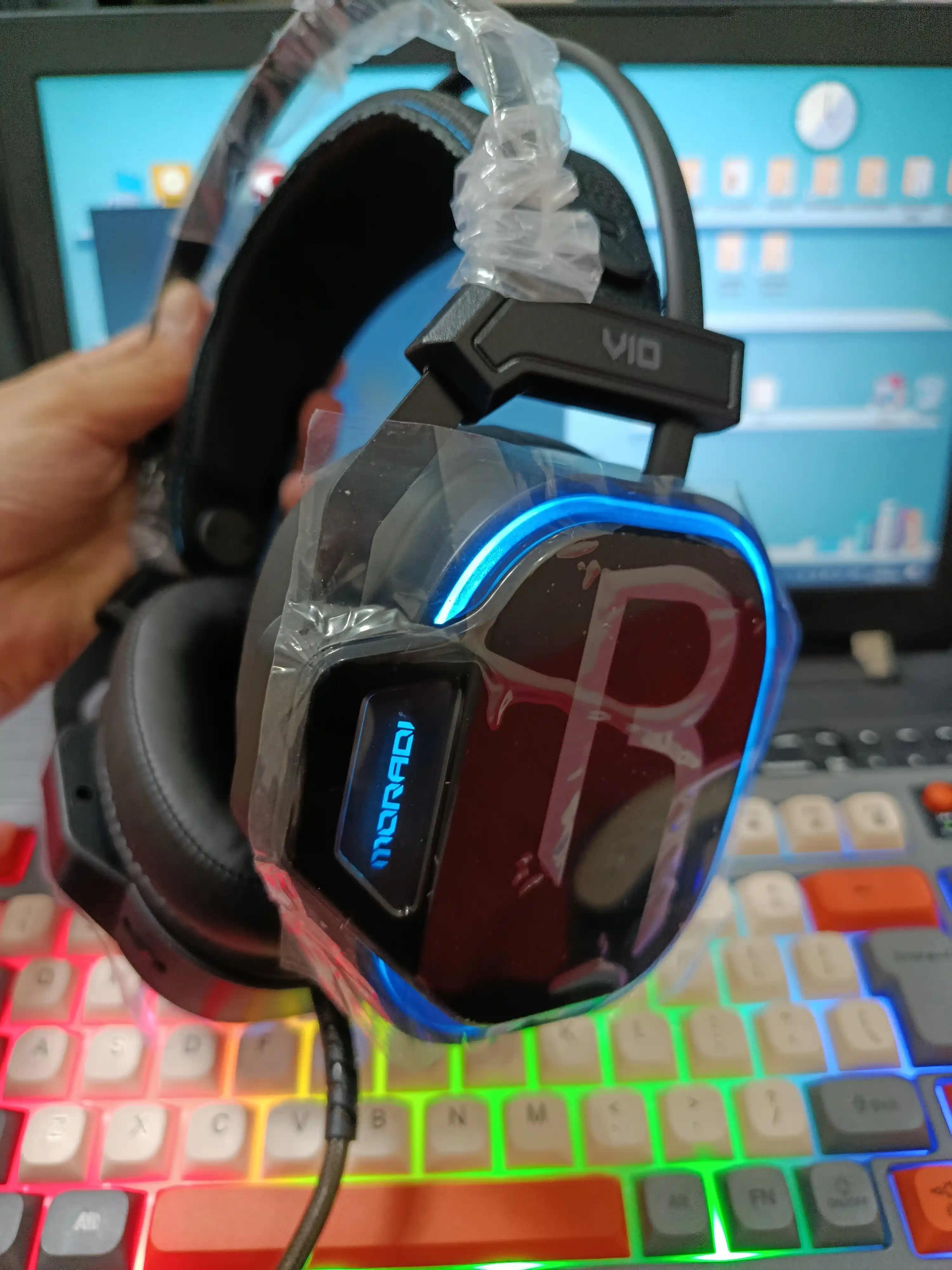 Игровые наушники Moradi V10, с RGB подсветкой и микрофоном