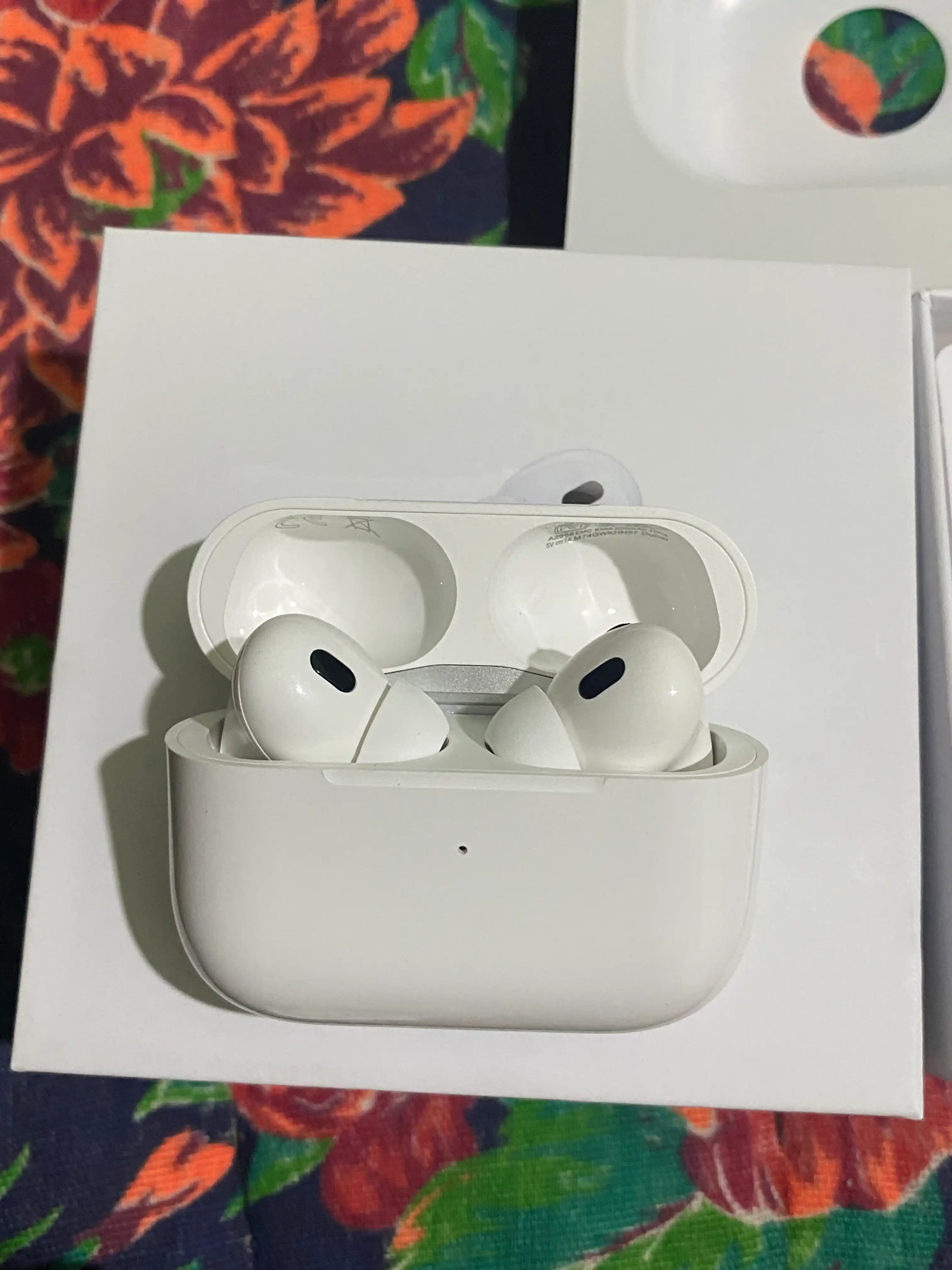 Simsiz quloqchinlar Pods Pro 2/Pods Pro 3 sensorli, iPhone va Android uchun naushnik