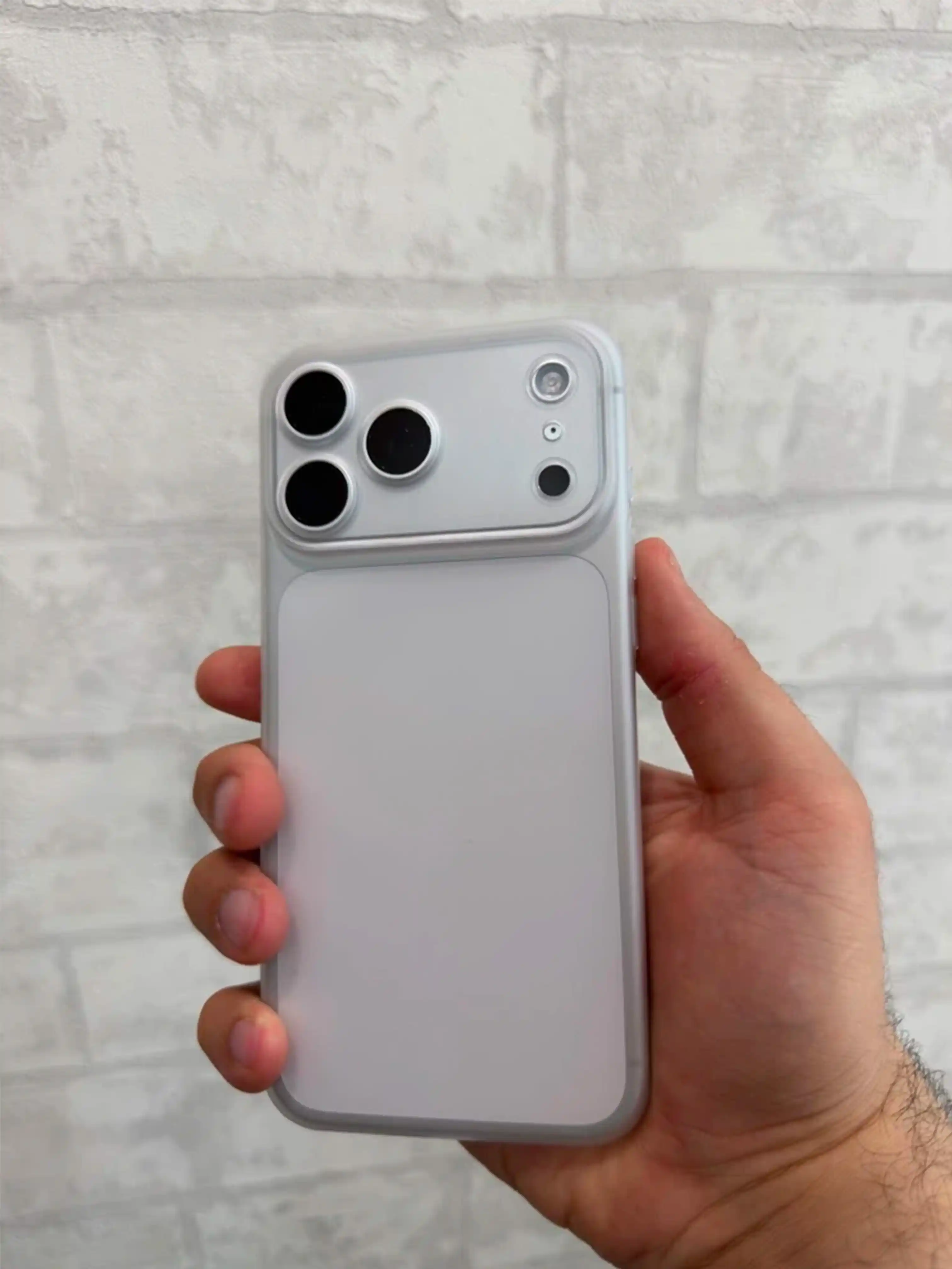 IPhone 15, 16, 17, 18 Pro, Max, Plus uchun shaffof, silikon g‘ilof (Rangli)