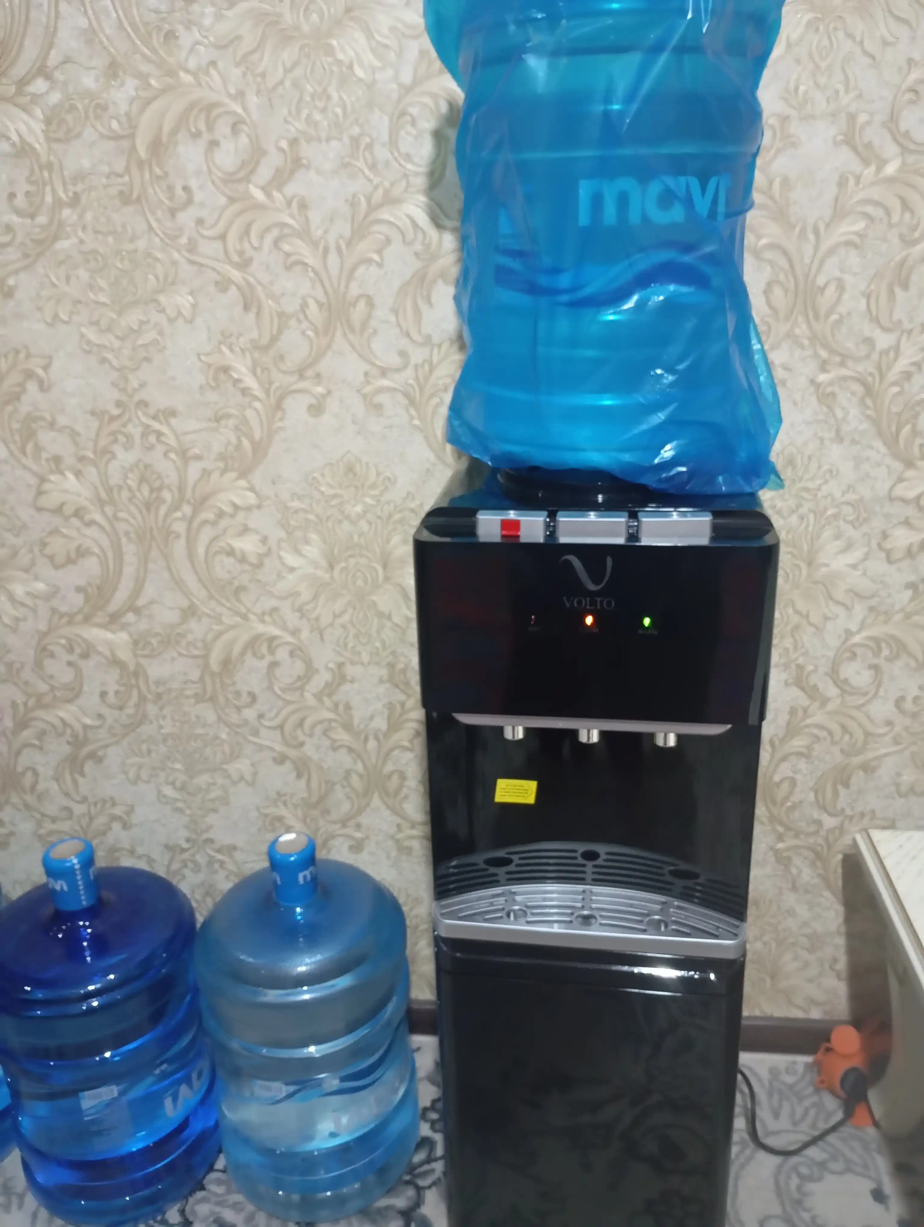 Кулер для воды Volto, 3 режима, верхняя загрузка, снизу шкафчик