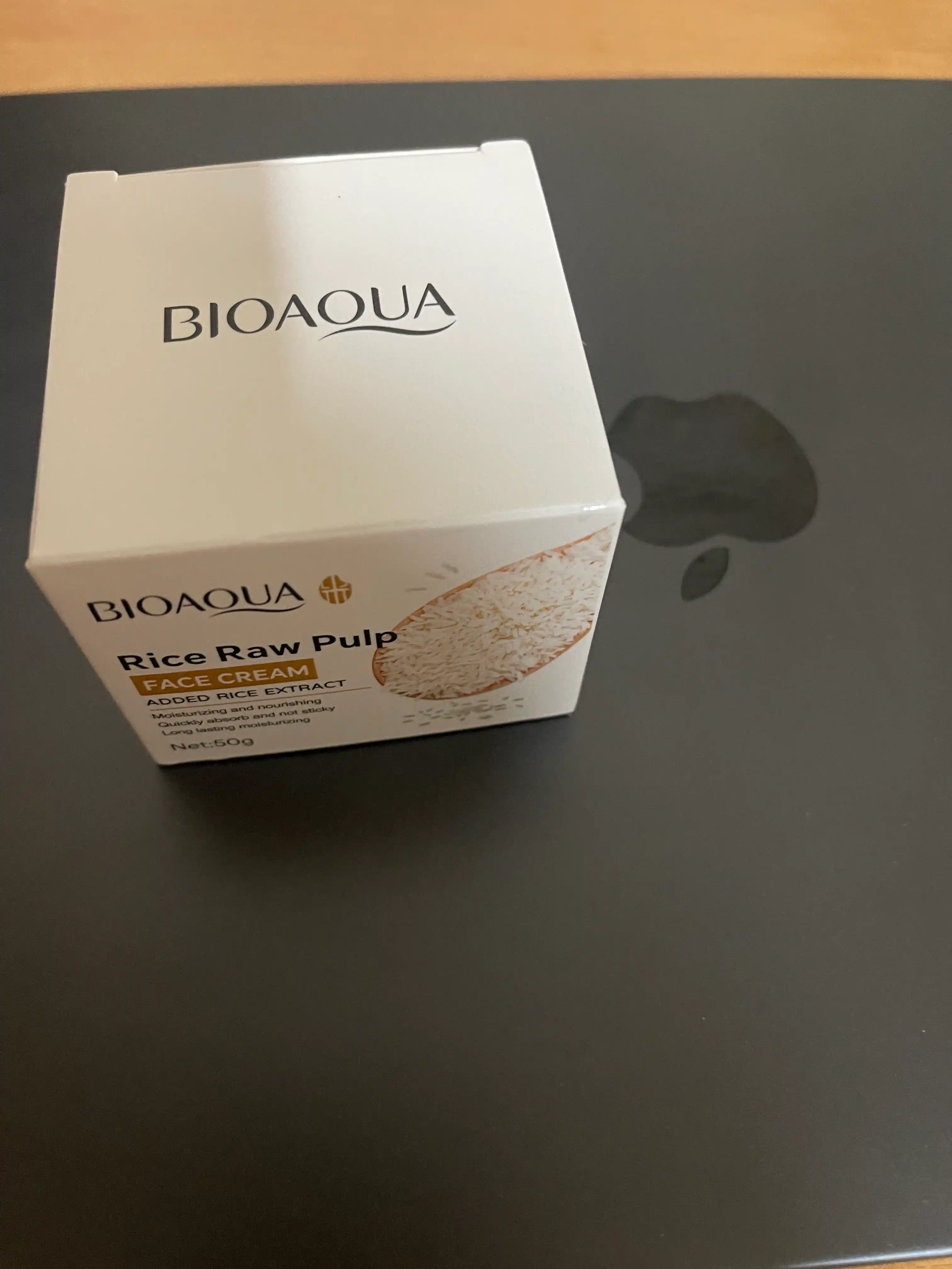 Bioaqua guruch ekstraktli yuz uchun krem, namlantiruvchi krem, 50 g