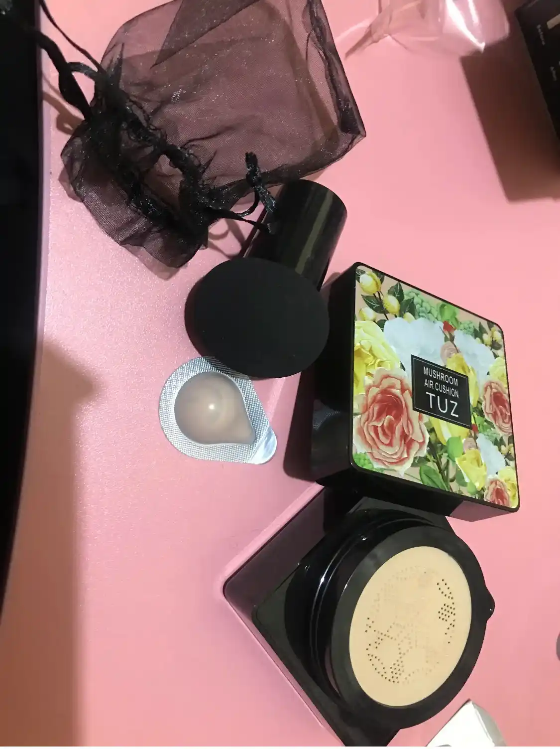 Tonal BB krem kushon TUZ Mushroom Air Cushion, yuz uchun, upa, namlovchi, 12 g