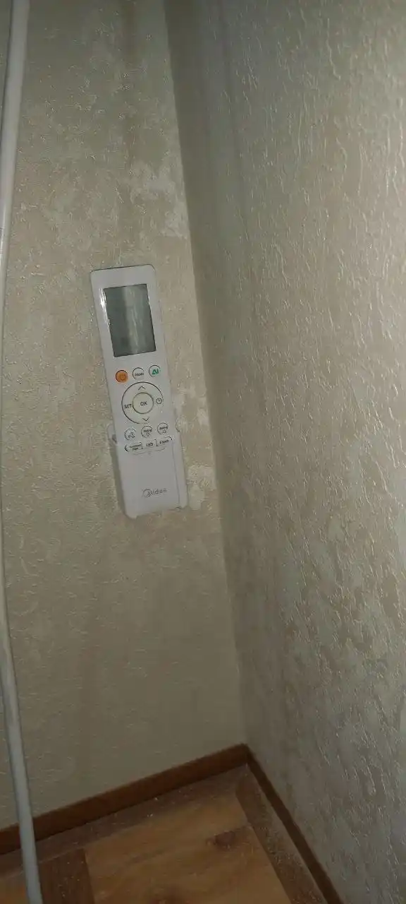 Кондиционер Midea ALBA PRO Inverter, тихий, экономия до 30%, низкое напряжение