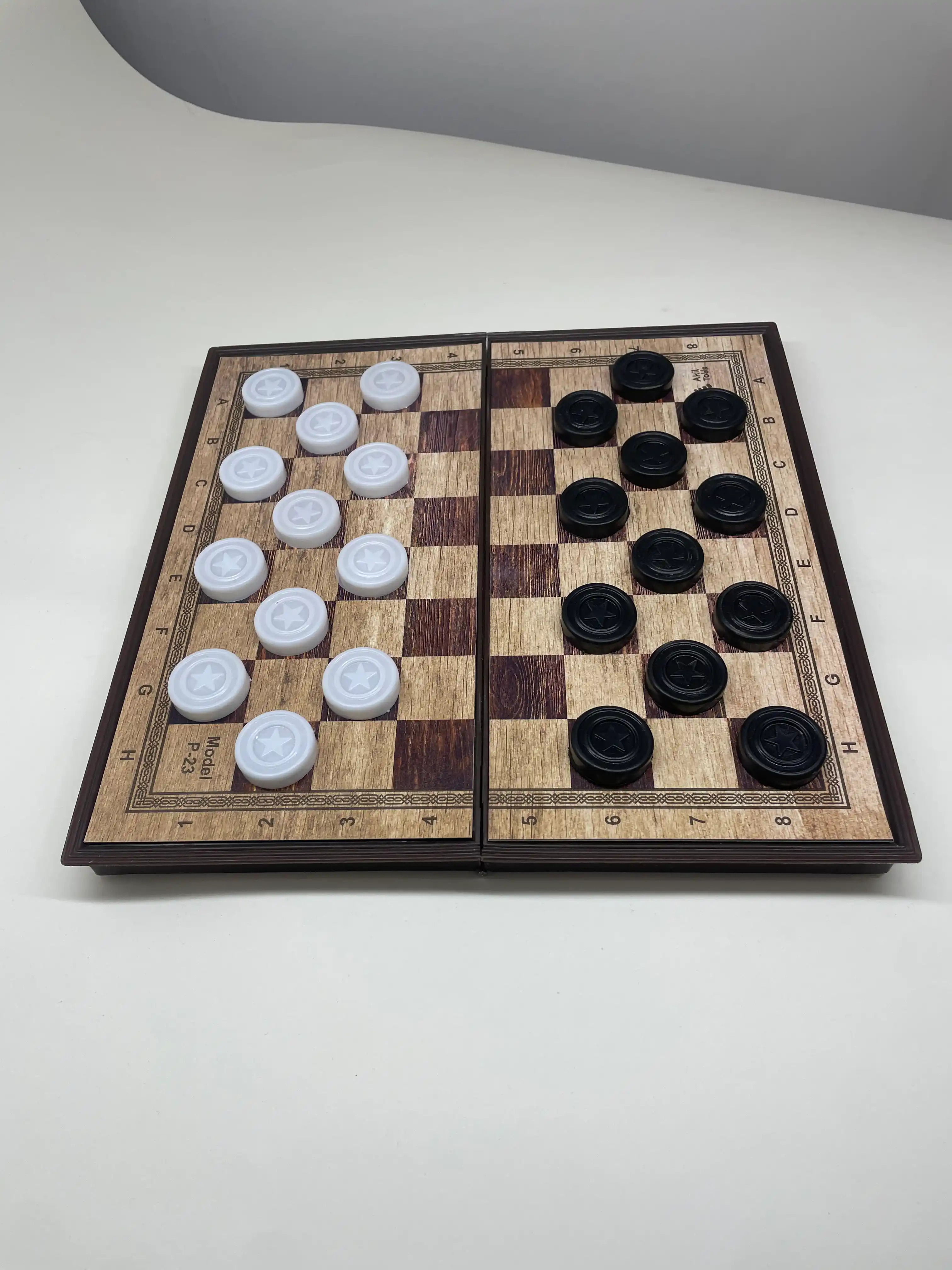 Шахматы и шашки 2 в 1 — классический игровой набор