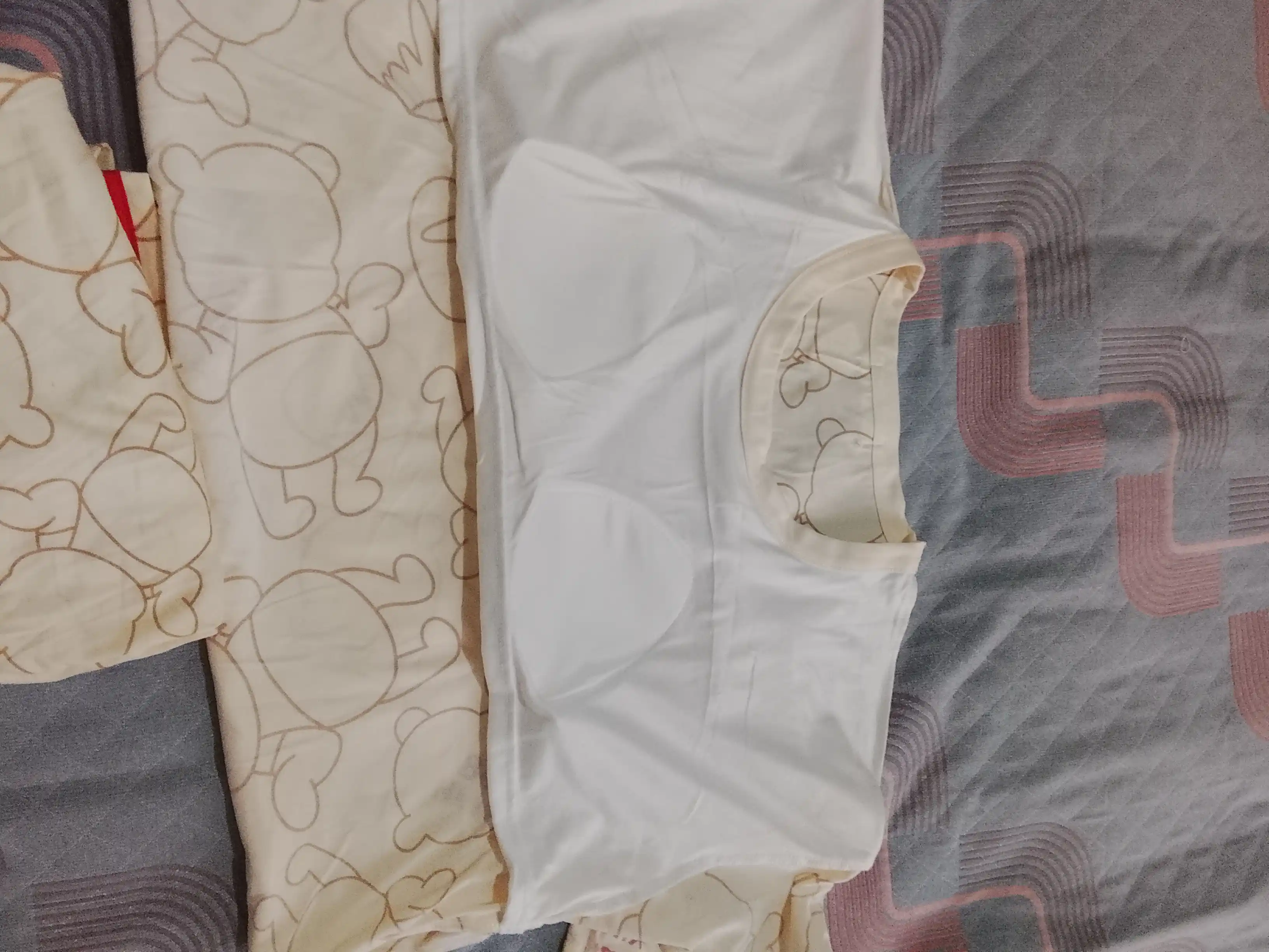 Ayollar va qizlar uchun pijama, ikki dona, ichki siynabandli, kofta va shimli, 2 tasi 1 da