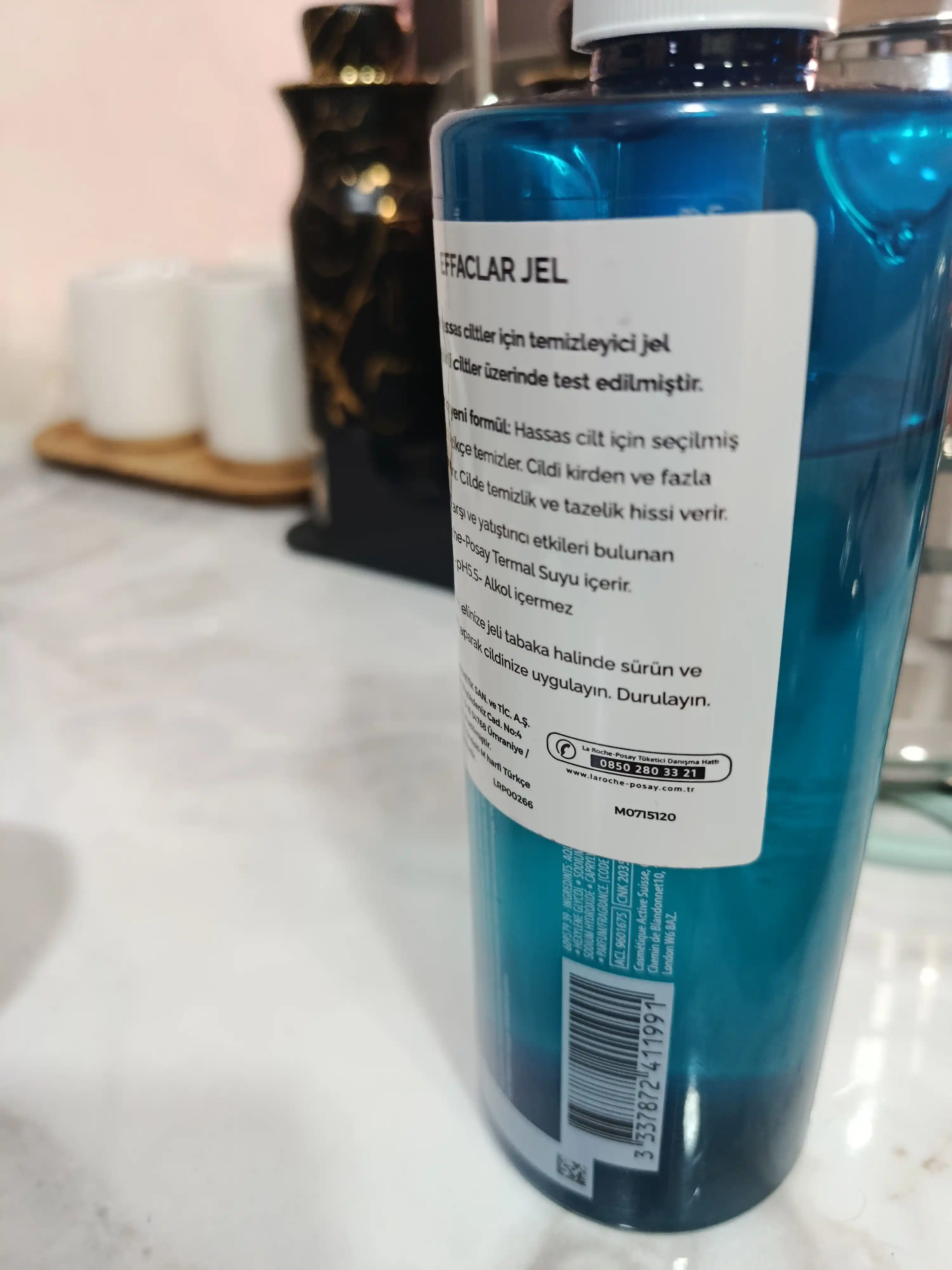 Effaclar очищающий микроотшелушивающий гель для кожи с выраженными несовершенствами, 400 мл