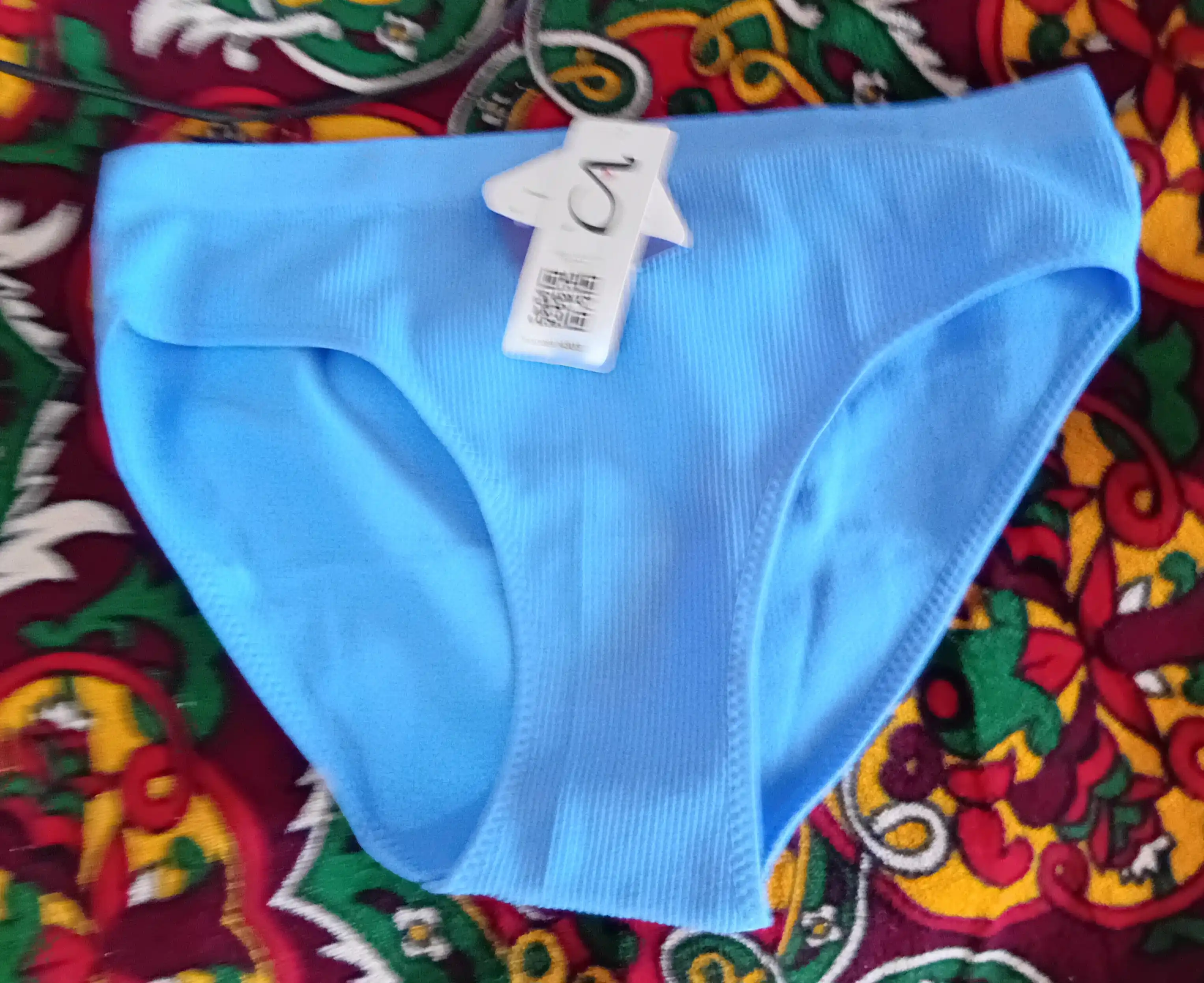 Har kunlik trusiklar, M-XL o'lchamlari bilan