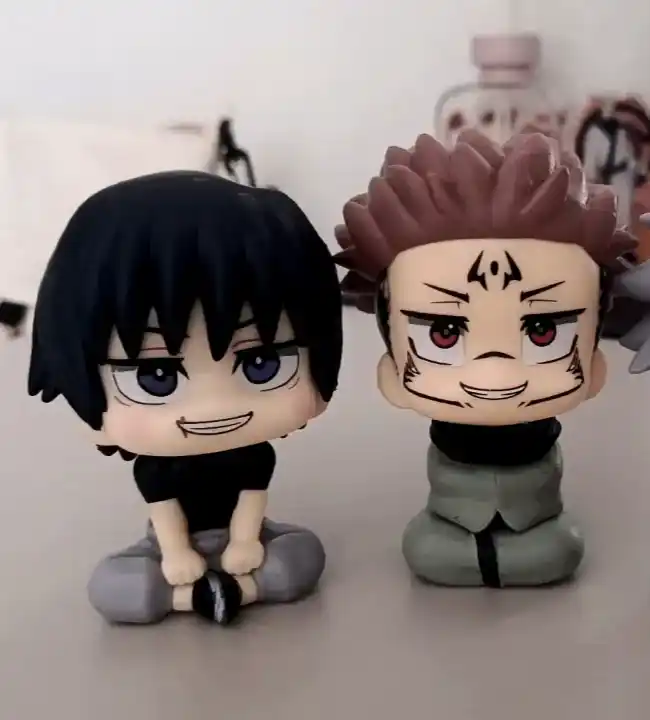 Jujutsu kaisen, gojo, sukuna, toji anime figurkalari